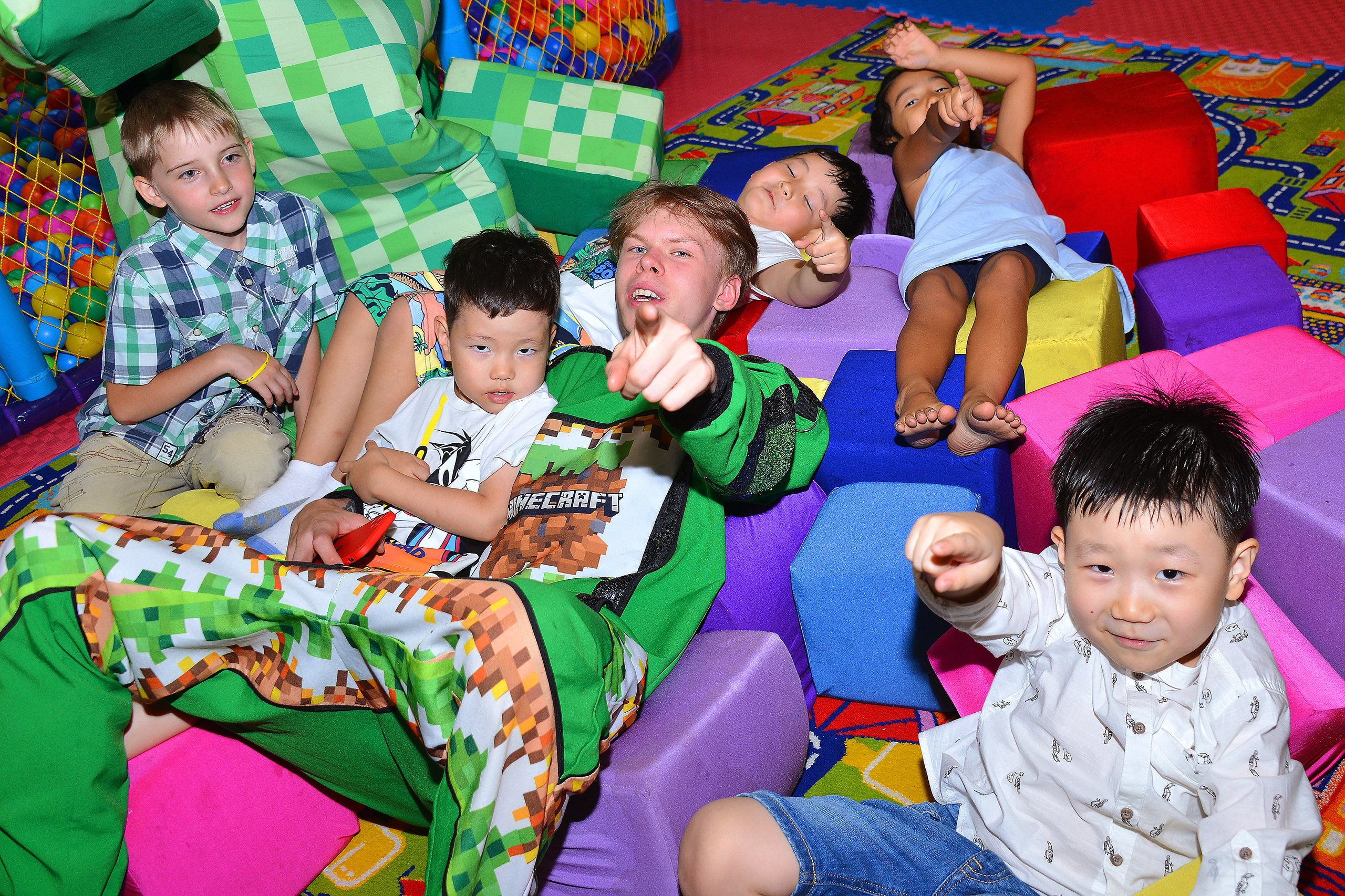 Дети-4 (Асхат-6 лет). Фотосъёмка. Фотограф Сергей Авдеев-семейный и детский фотограф в Алматы