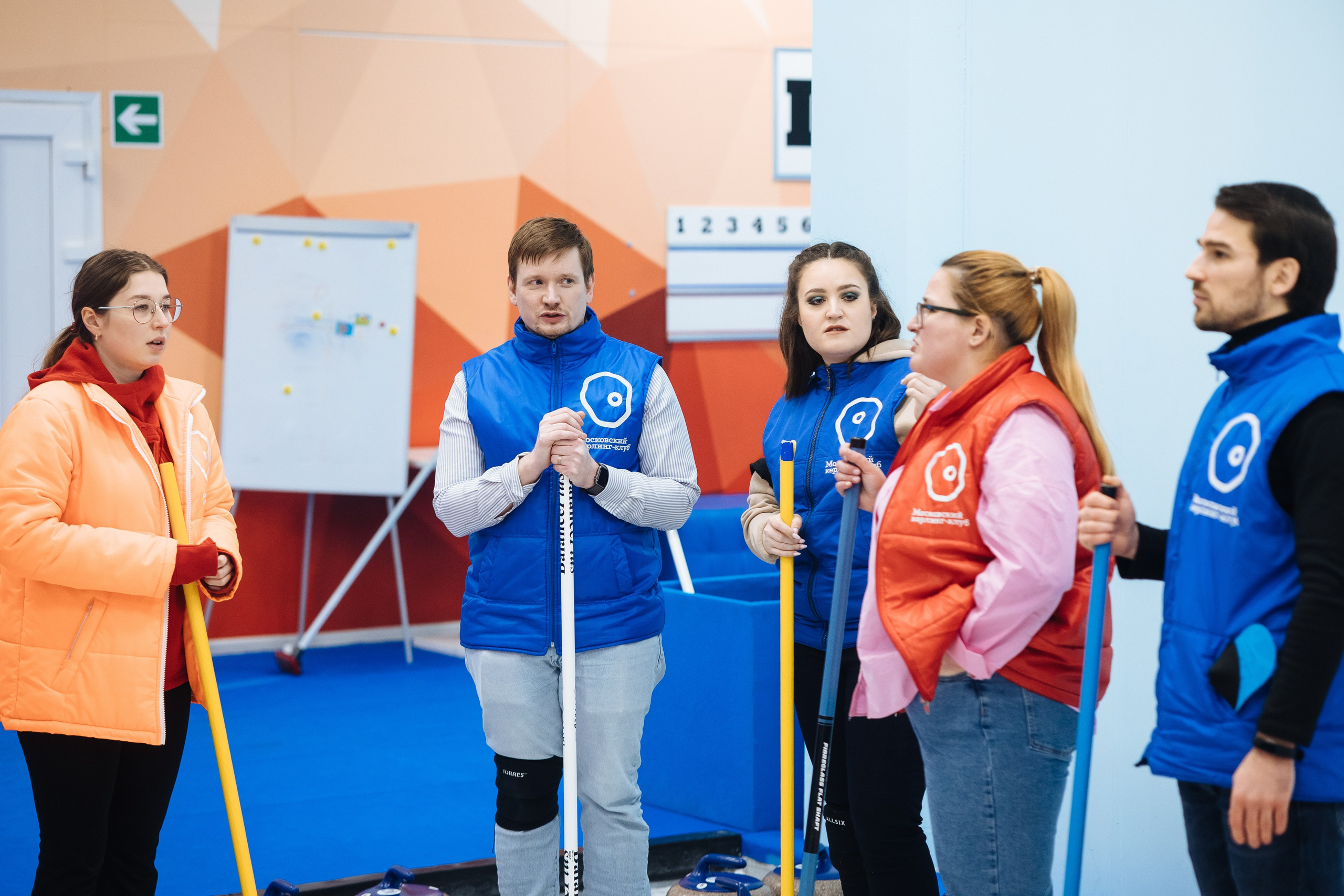 Корпоратив в кёрлинге. Свадебный и семейный фотограф Екатерина Иванова