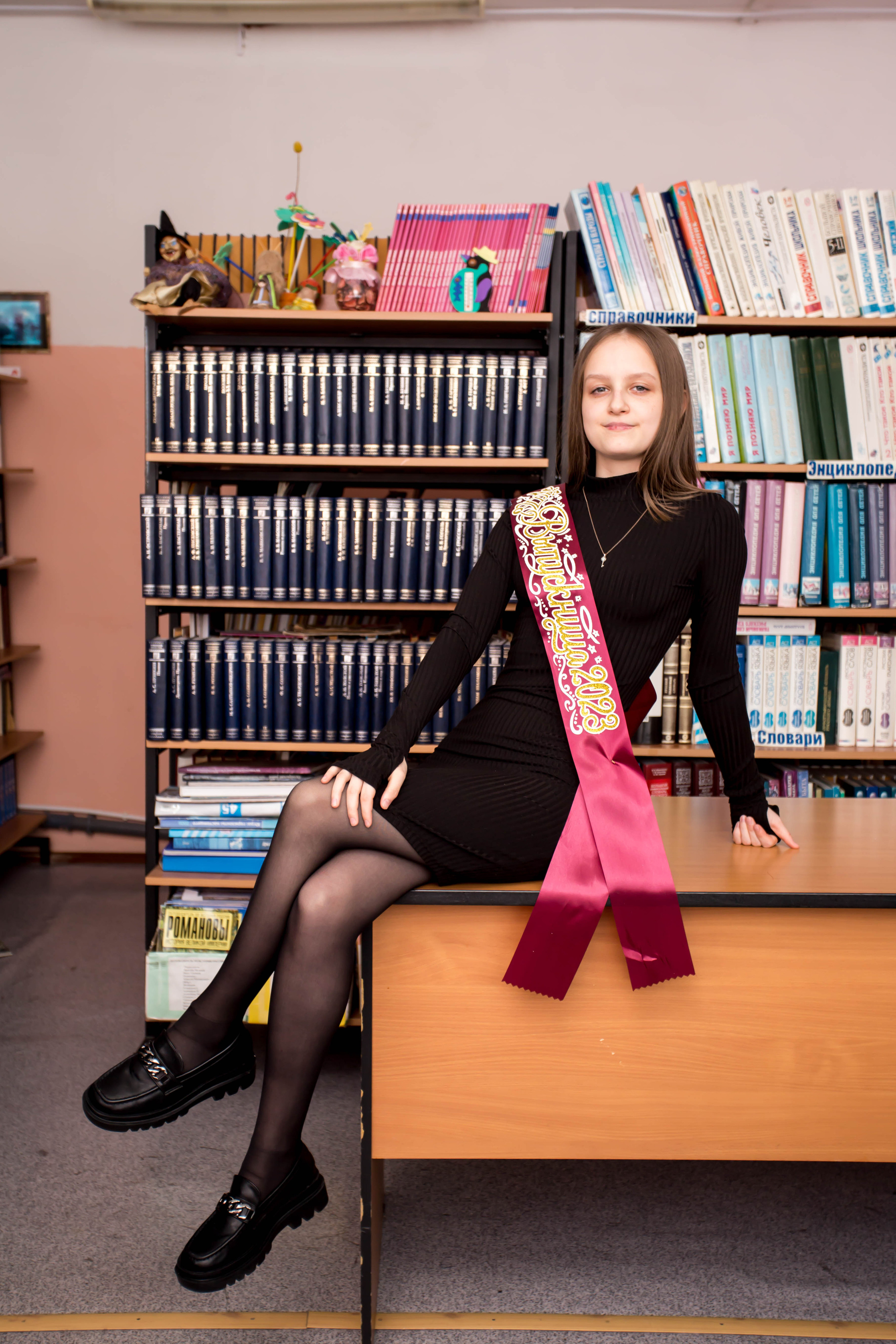 Пример фото в школе. Выпускные альбомы на заказ Нягань (фотокнигиназаказнягань)