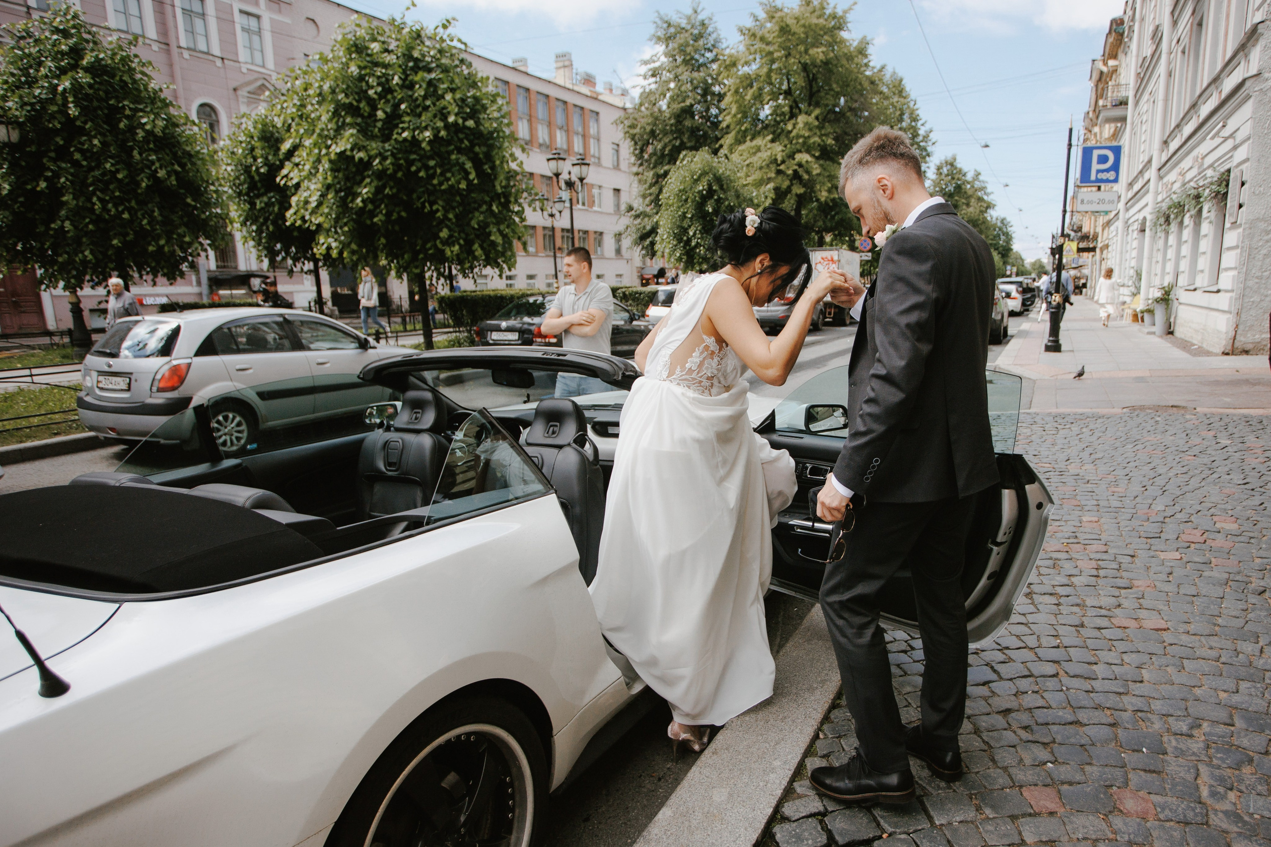 Свадьба в Питере весной. Свадебный фотограф СПБ