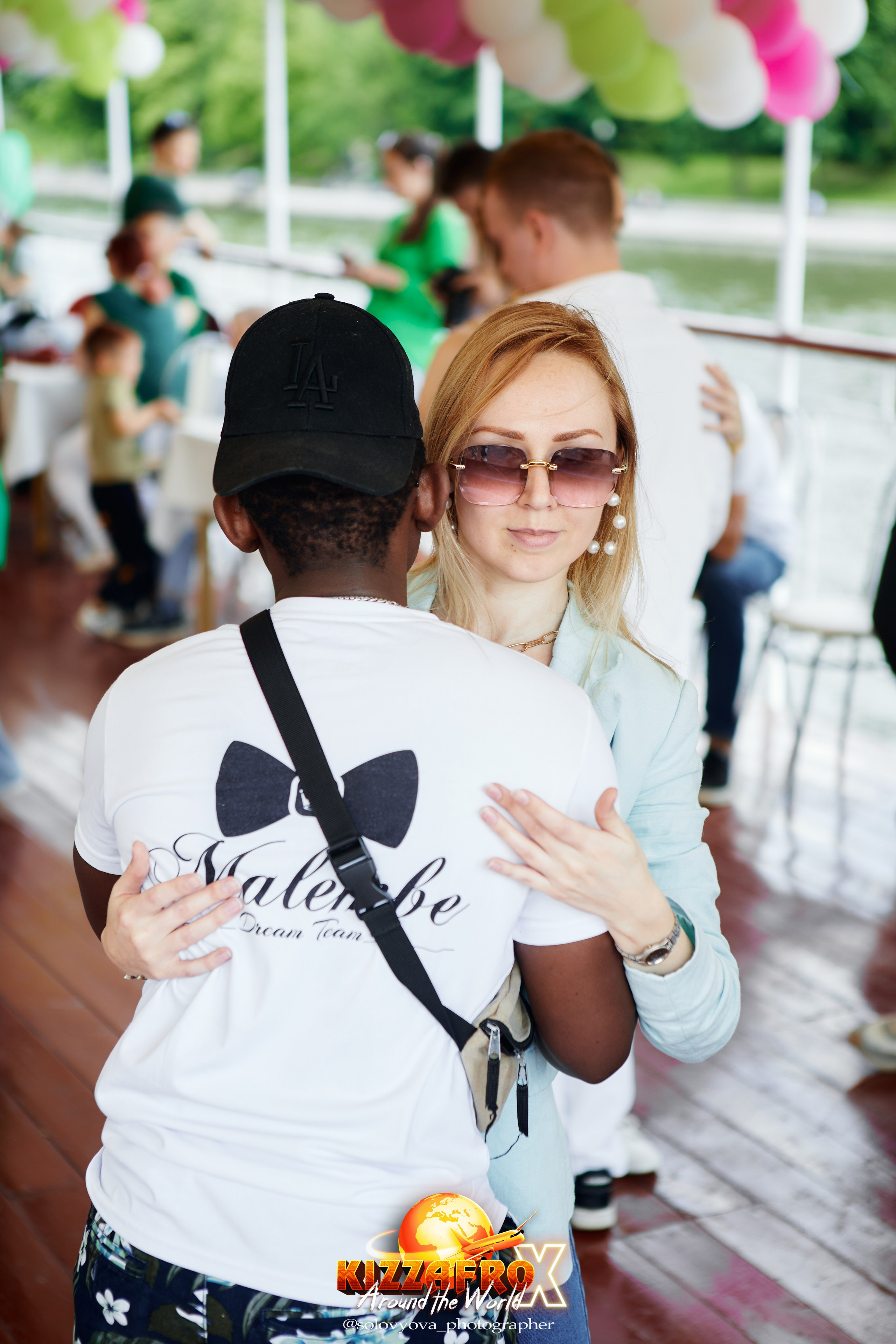 Boat party. Свадебный фотограф
