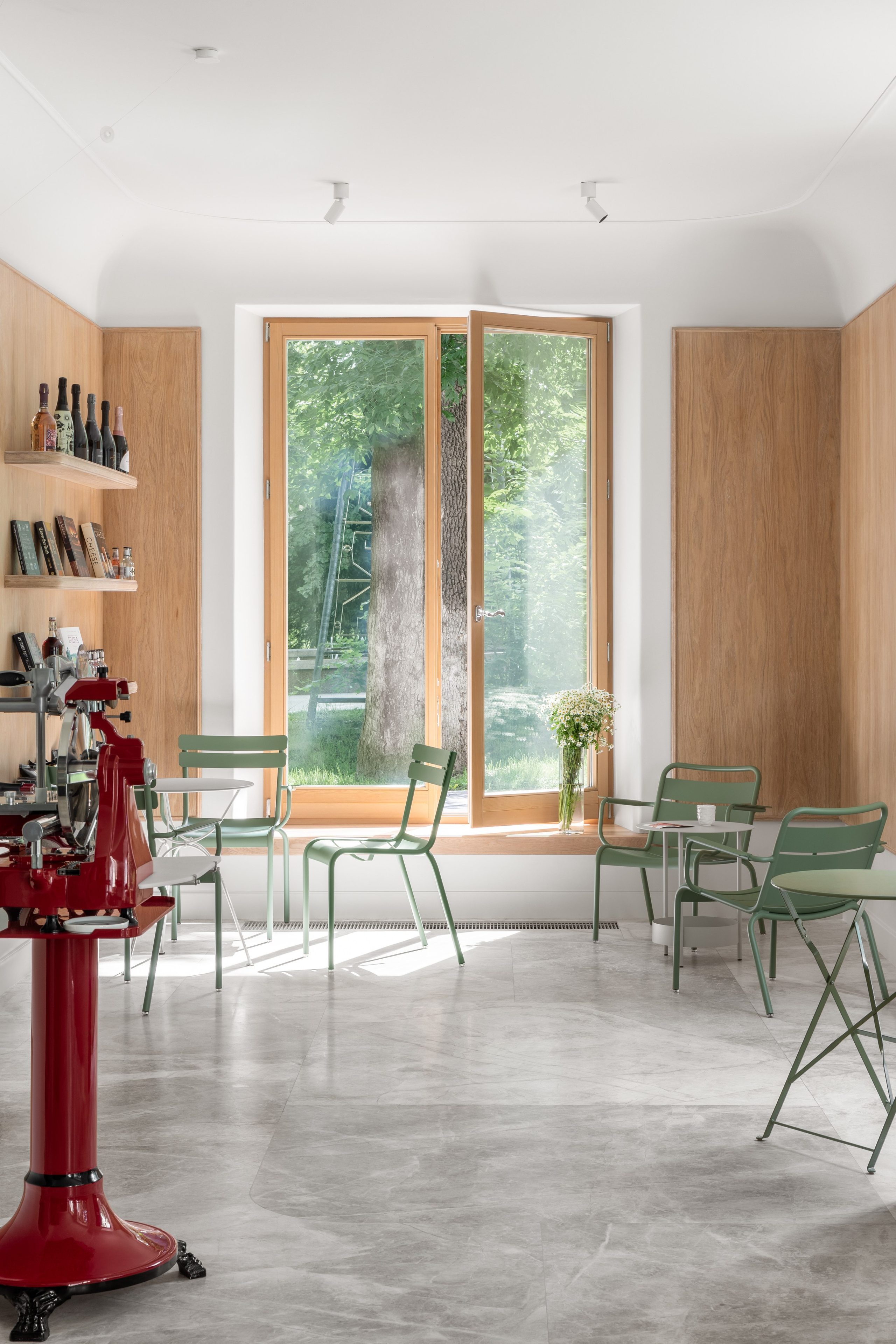 Korkem Experience Store & Gourmet. Roman Yakunin — interior photographer in Almaty, Kazakhstan