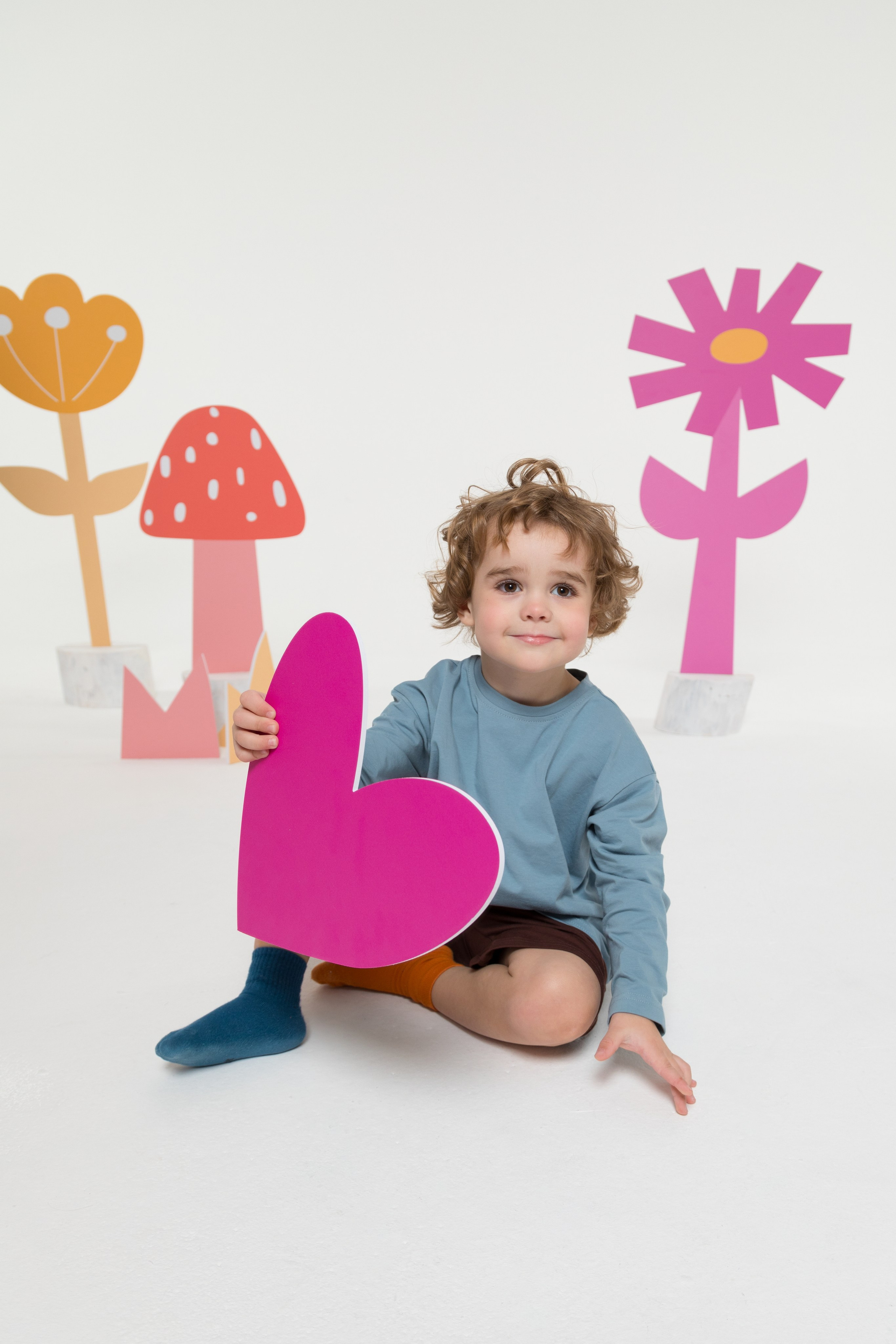 Имиджевая и каталожная съёмка для бренда детских пазлов. Детский и контент фотограф Надя Волкова Санкт-Петербург