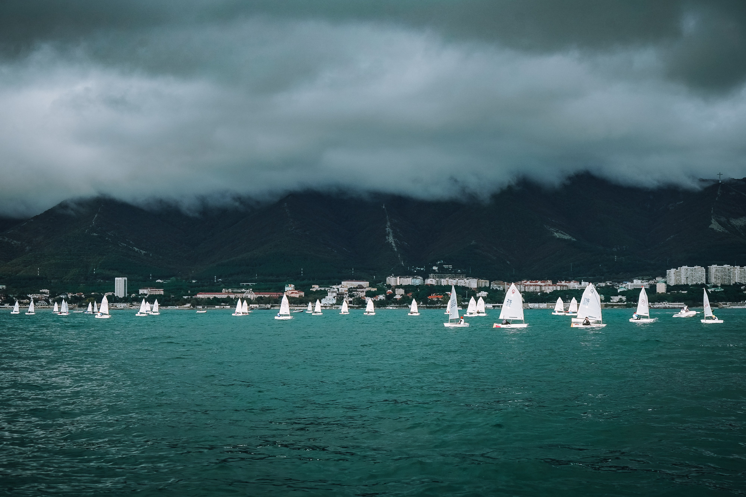 Регата. Выпускные альбомы Натальи Бутко: Новороссийск, Анапа, Геленджик
