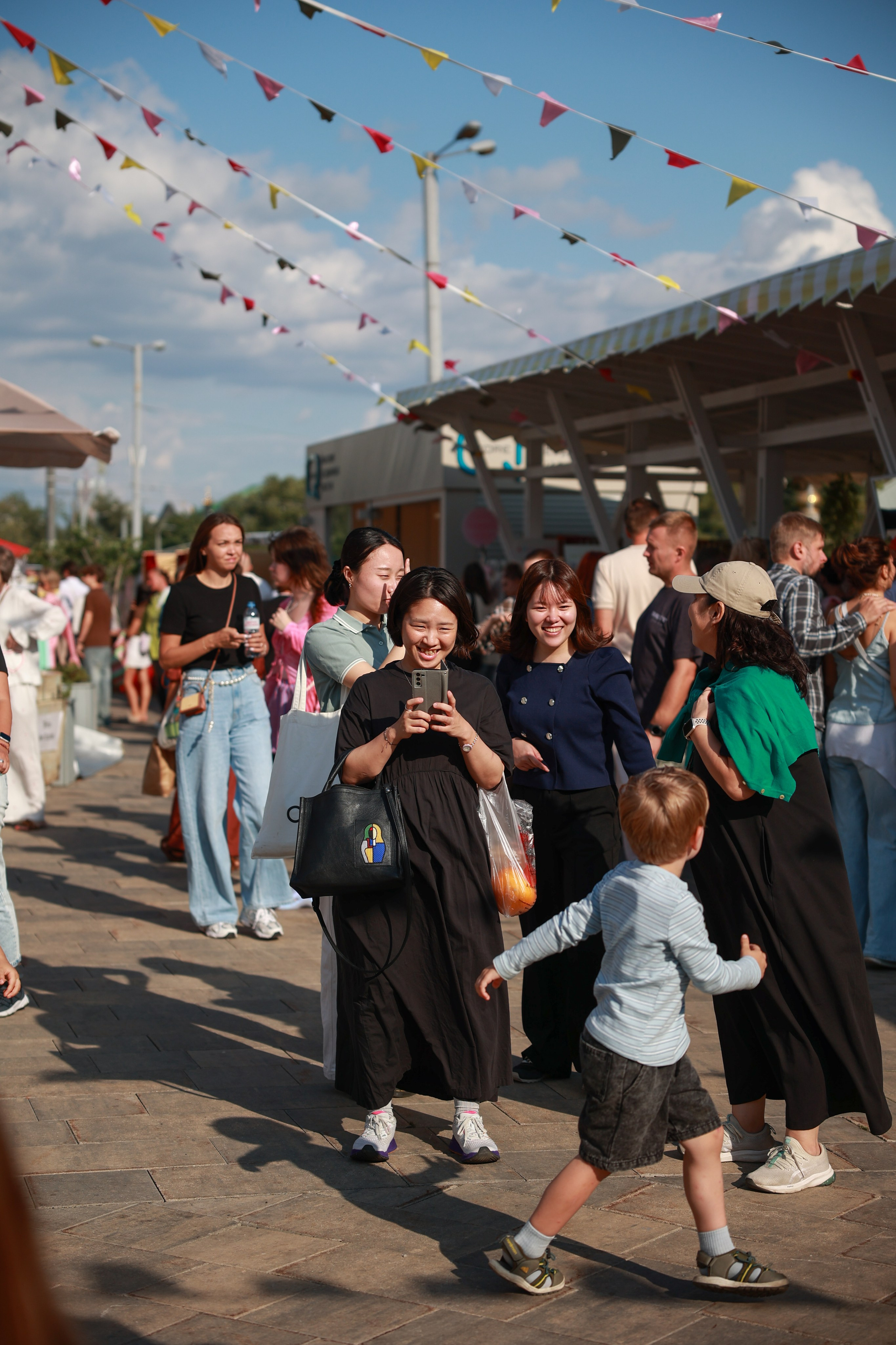 9–10 августа 2025 на Даниловском рынке / День 2 / фото Саша Жукова. Фотоотчеты «Ламбада-маркета»
