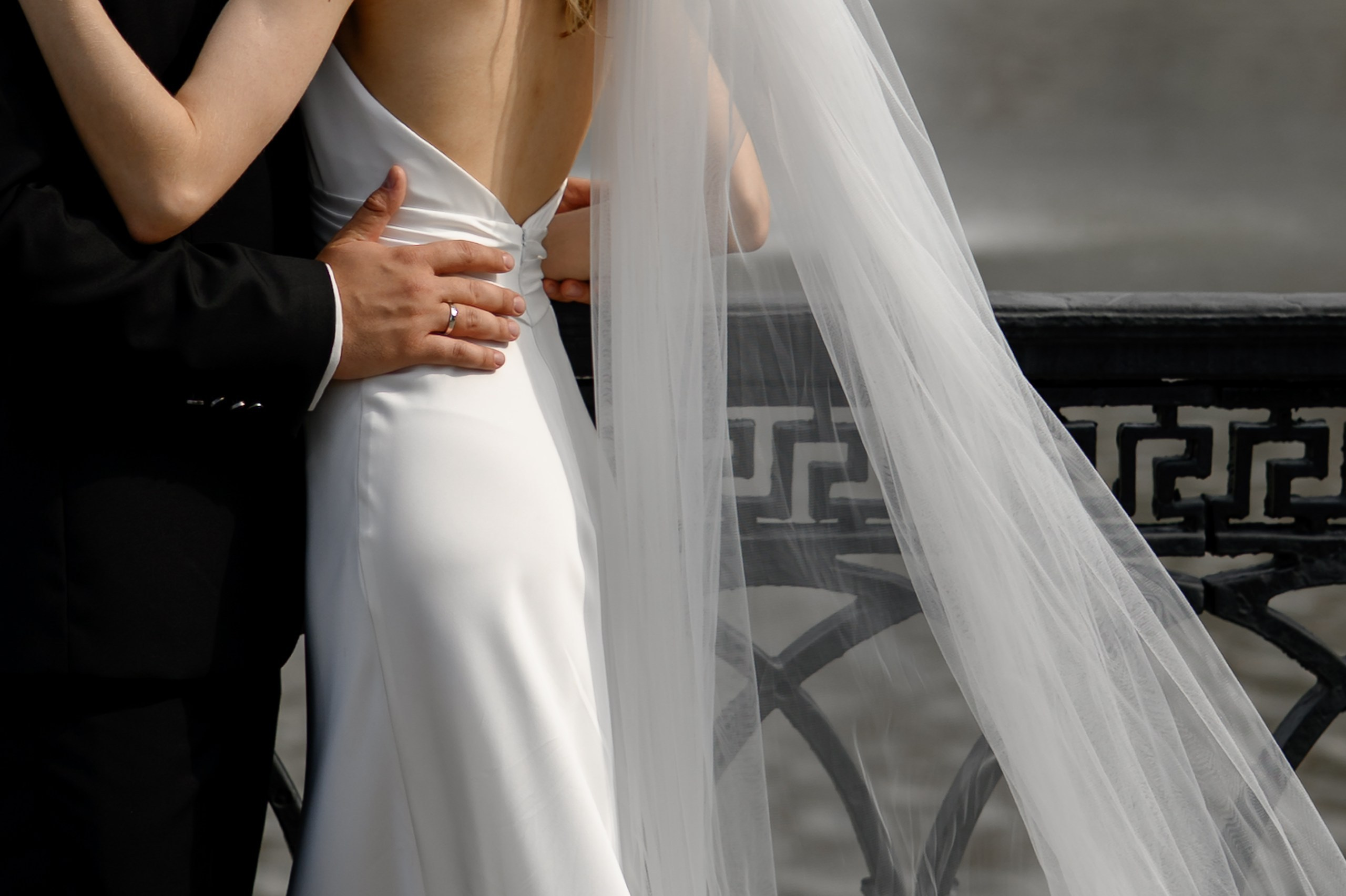 Камерная свадьба Владимира и Кристины в отеле Movenpick Таганская. Регистрация брака в The Great Hall Yakimanka. Semerlina.ru