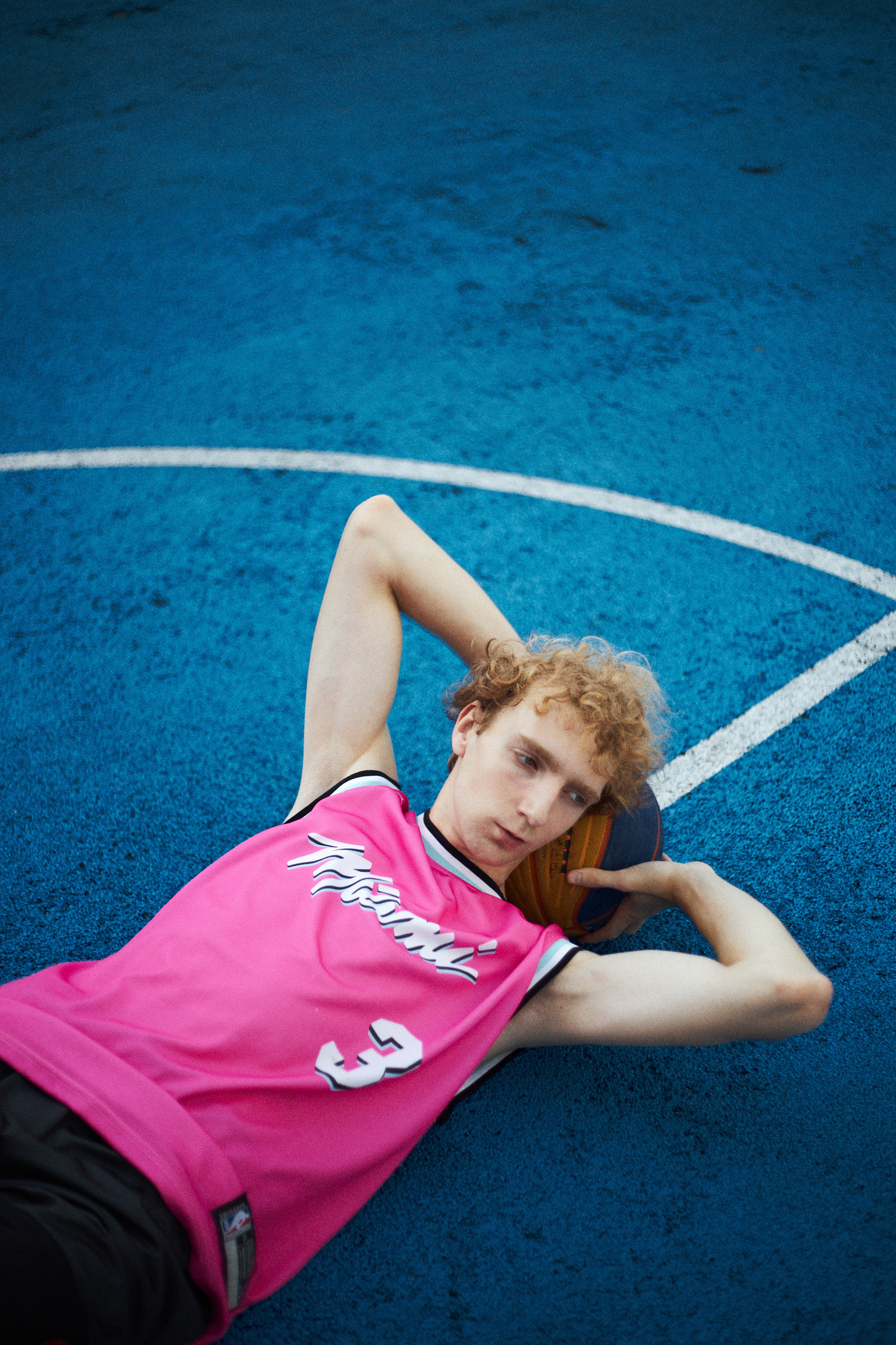 Мужская фотосессия Екатеринбург. Фотограф Екатеринбург Анастасия Жерновская | Маркетплейсы и нейрофото