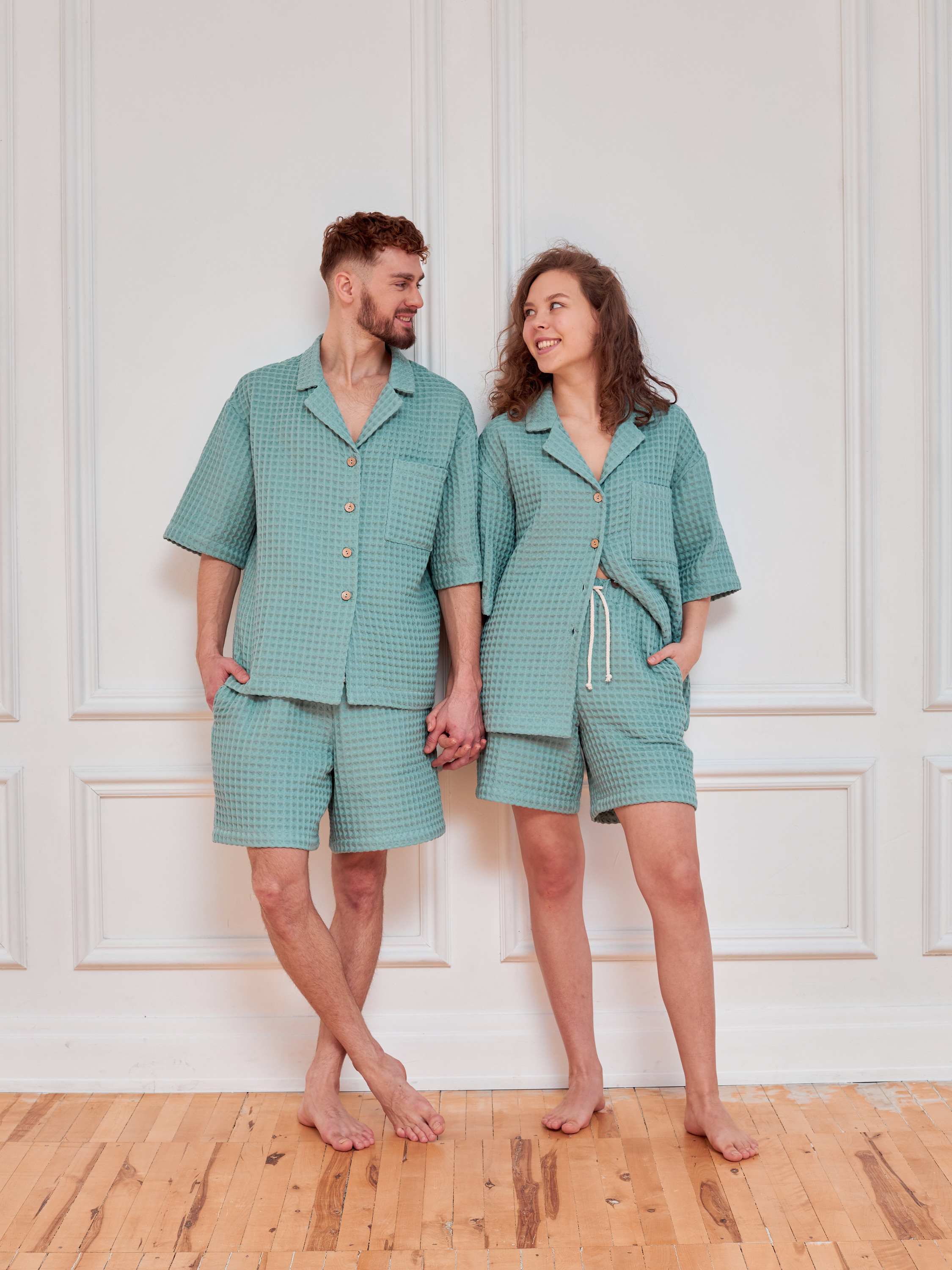 Фотосъемка пижам для Wildberries Екатеринбург ВБ Ozon Озон фотосессия белья Екб заказать цена фотосъемка товара WB домашняя одежда Екб. Фотограф Екатеринбург Анастасия Жерновская | Маркетплейсы и нейрофото