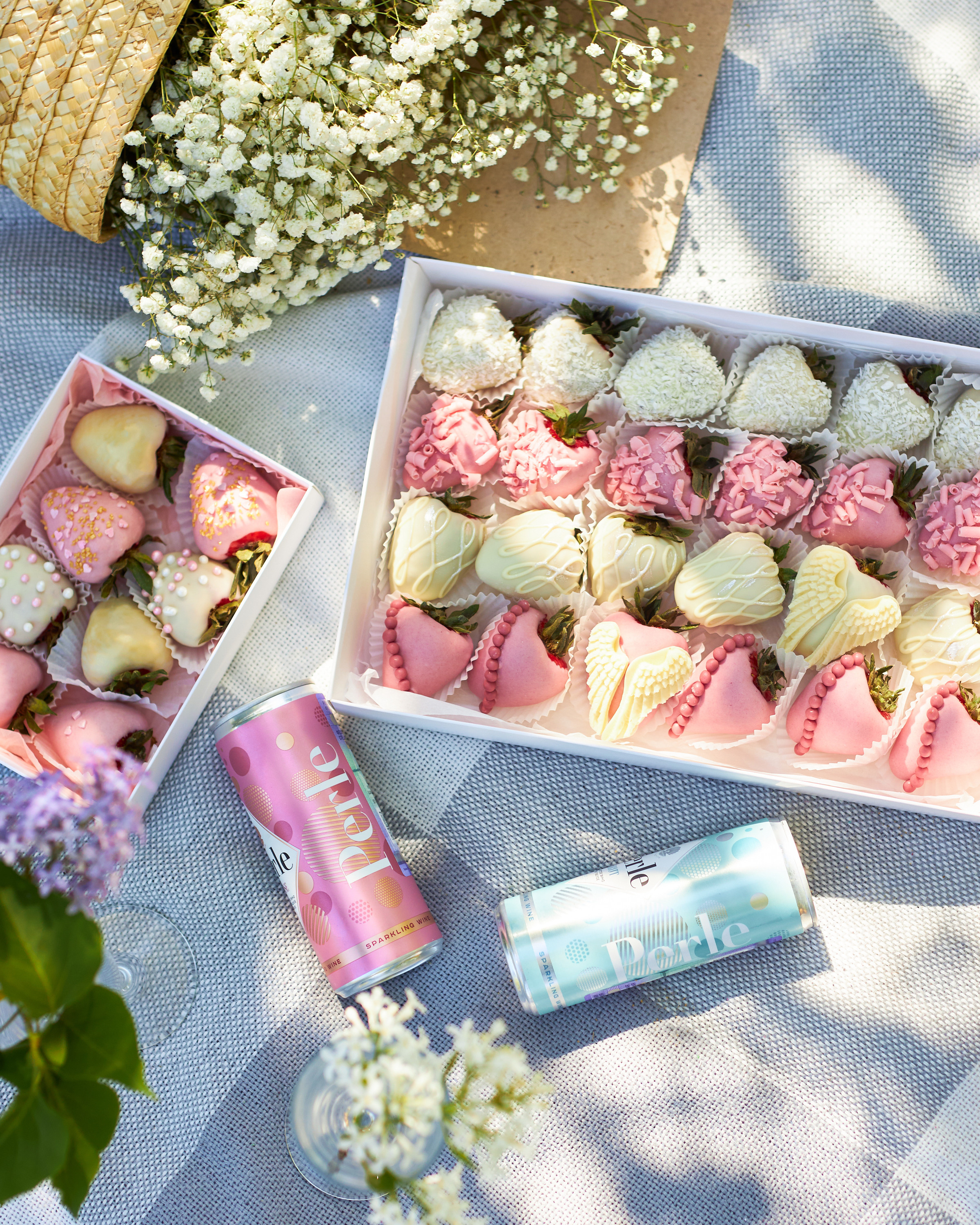 Фотосъемка еды Екатеринбург клубника в шоколаде десерты подарки фуд фотограф Екб предметная съемка товаров заказать цена контент WB. Фотограф Екатеринбург Анастасия Жерновская | Маркетплейсы и нейрофото