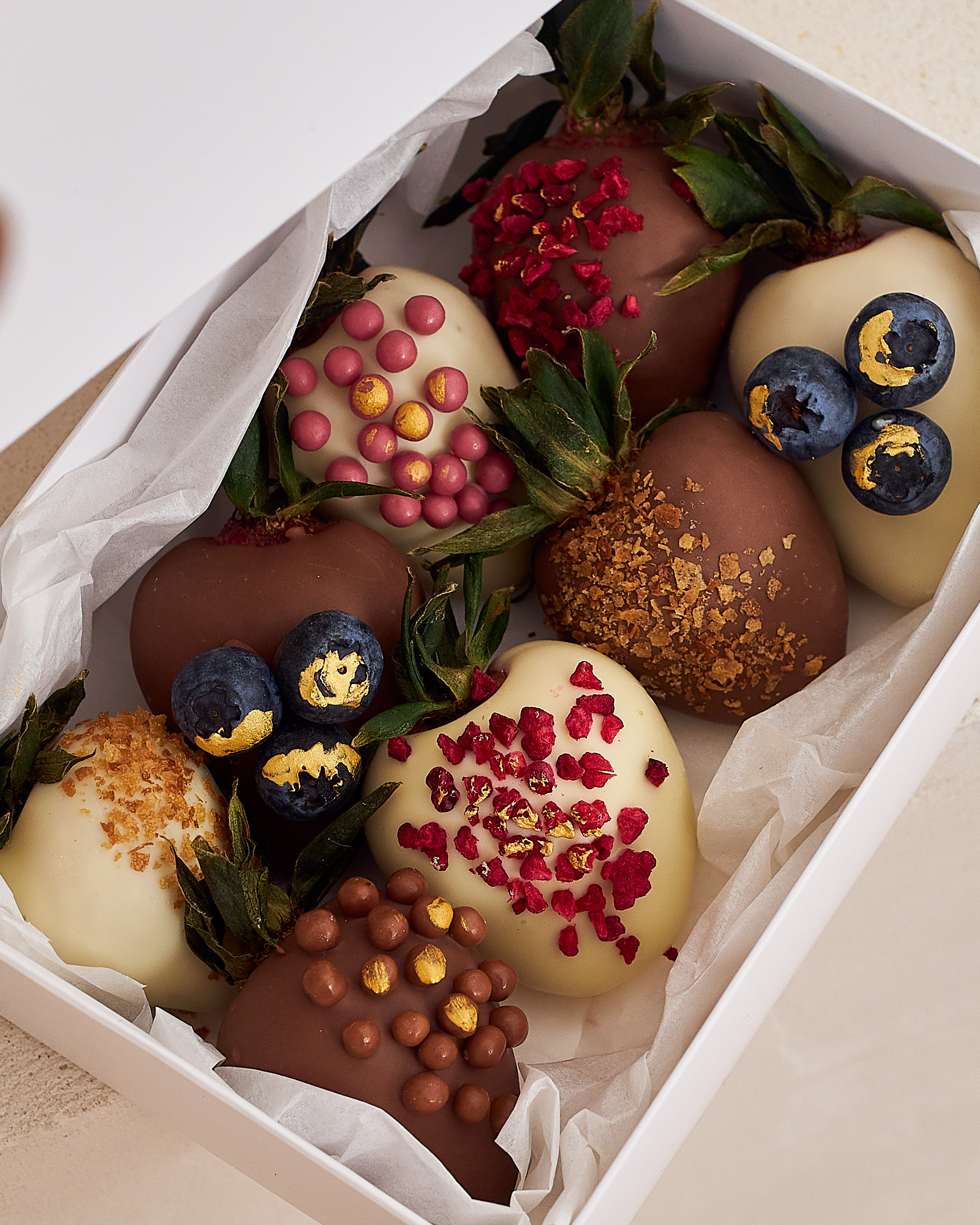 Фотосъемка еды Екатеринбург клубника в шоколаде десерты подарки фуд фотограф Екб предметная съемка товаров заказать цена контент WB. Фотограф Екатеринбург Анастасия Жерновская | Маркетплейсы и нейрофото