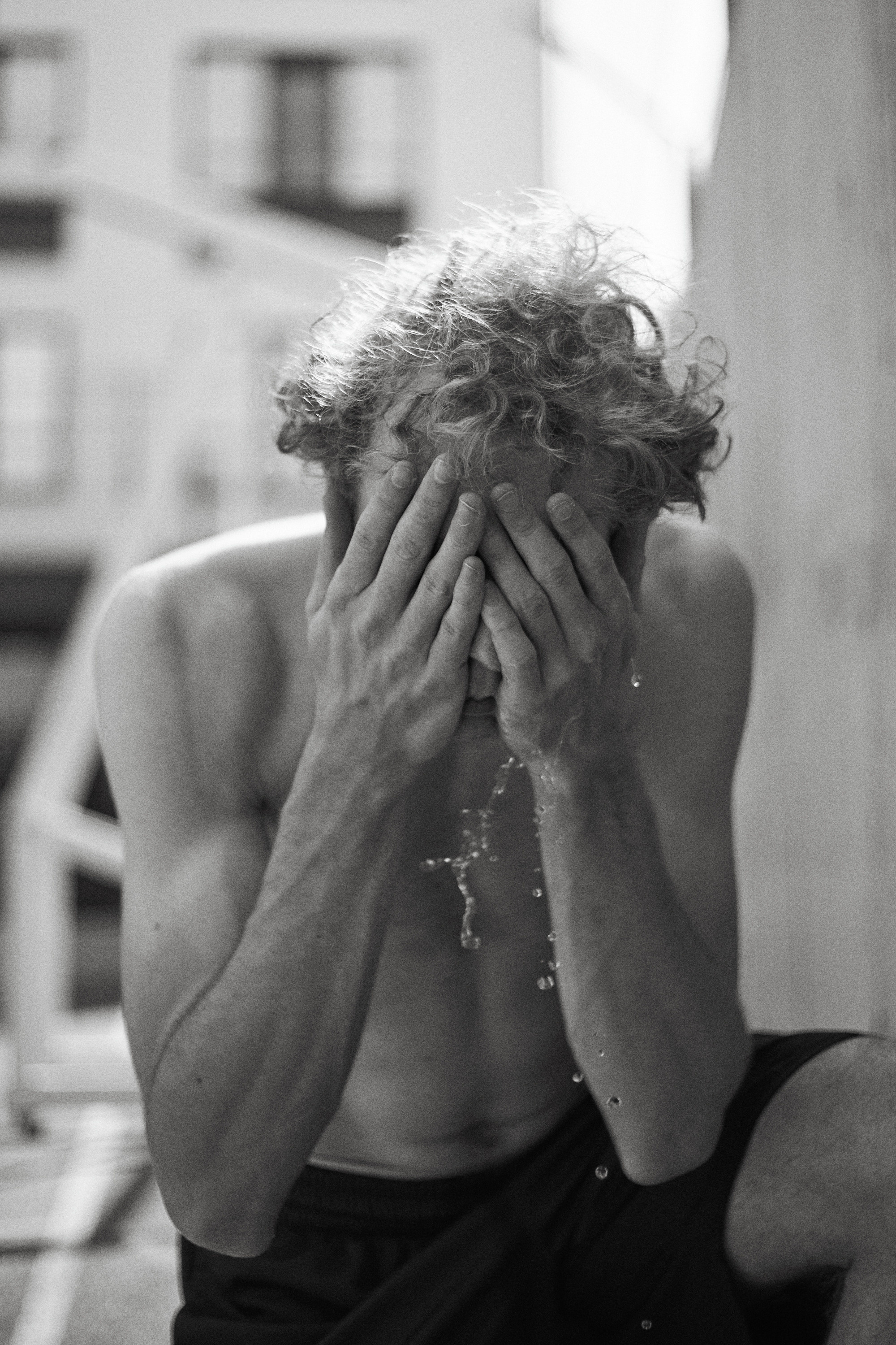 Мужская фотосессия Екатеринбург. Фотограф Екатеринбург Анастасия Жерновская | Маркетплейсы и нейрофото