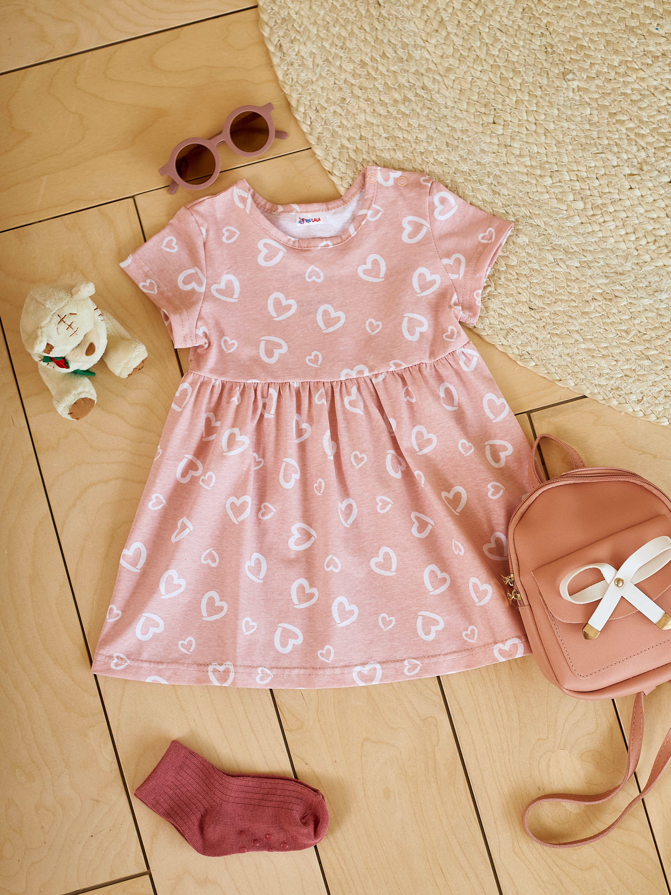 Фотосъемка детских платьев Екатеринбург Wildberries ВБ Ozon Озон фотосессия детей Екб заказать цена фотосъемка товара WB платья. Фотограф Екатеринбург Анастасия Жерновская | Маркетплейсы и нейрофото