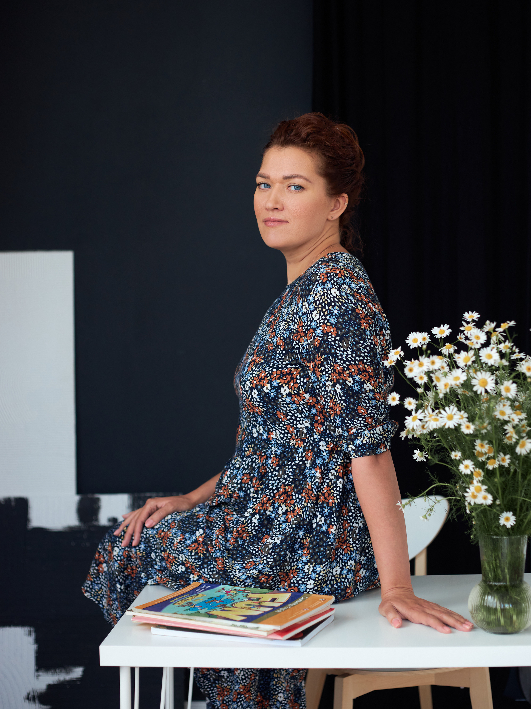 Фотограф для экспертов Екатеринбург контентная съемка преподавателя психолога коуча личный бренд Екб бизнес портрет визуал заказать. Фотограф Екатеринбург Анастасия Жерновская | Маркетплейсы и нейрофото