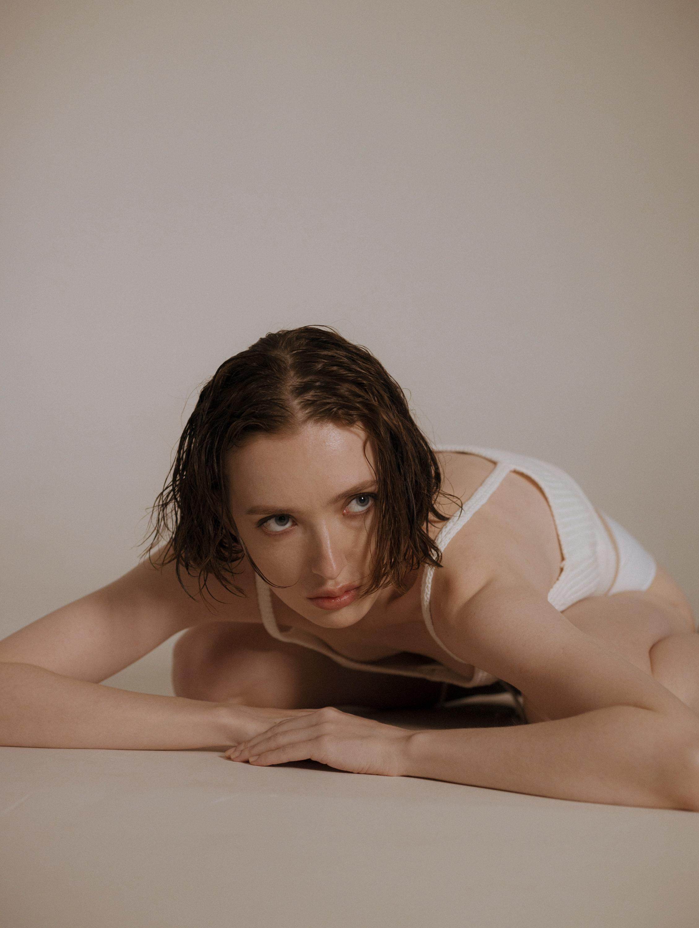 Фотосессия с песком for Masha Екатеринбург. Фотограф Екатеринбург Анастасия Жерновская | Маркетплейсы и нейрофото