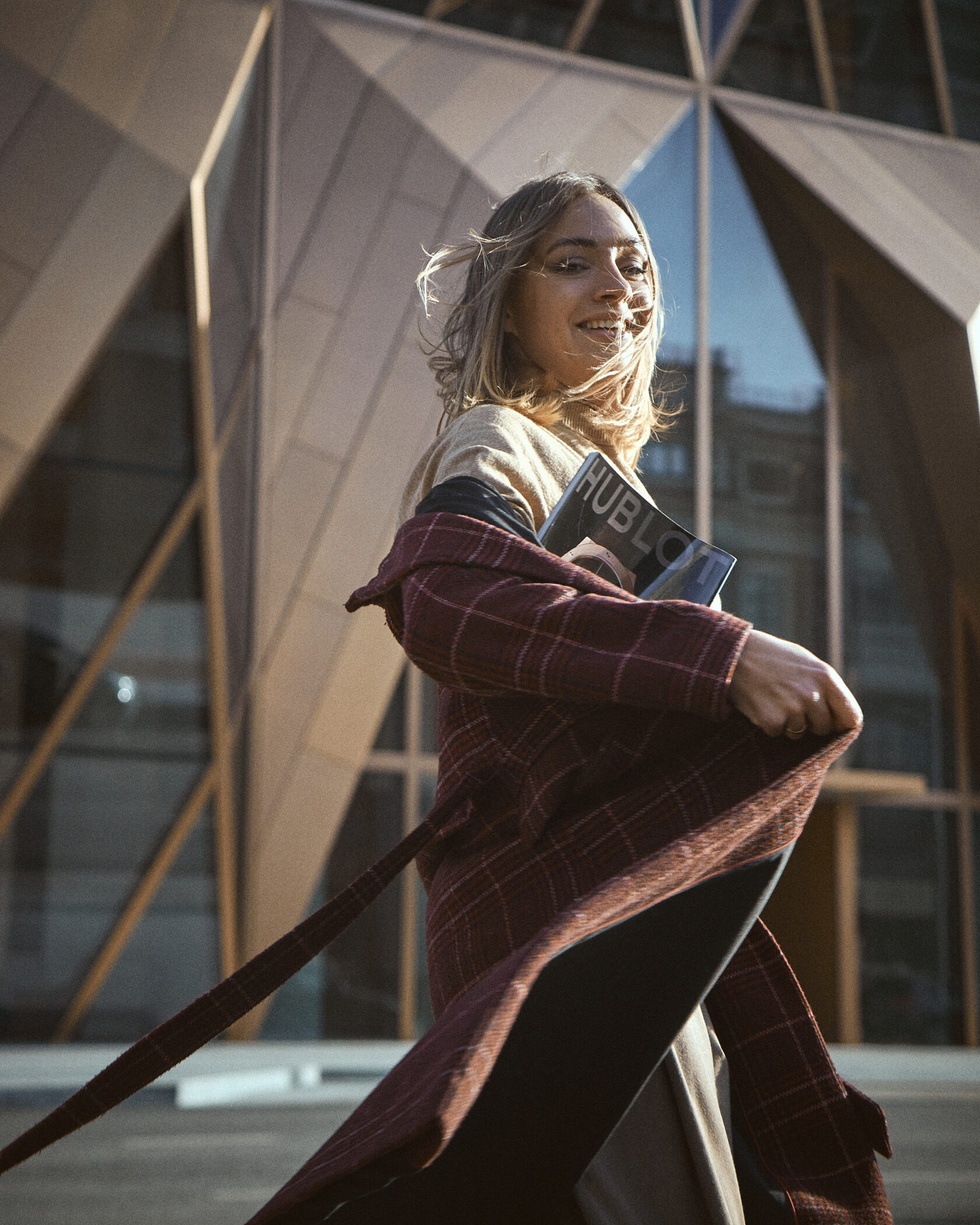 Фотограф портреты Екатеринбург индивидуальная фотосессия мужской женский портрет Екб заказать фотосет студия цена прогулочная съемка фото. Фотограф Екатеринбург Анастасия Жерновская | Маркетплейсы и нейрофото