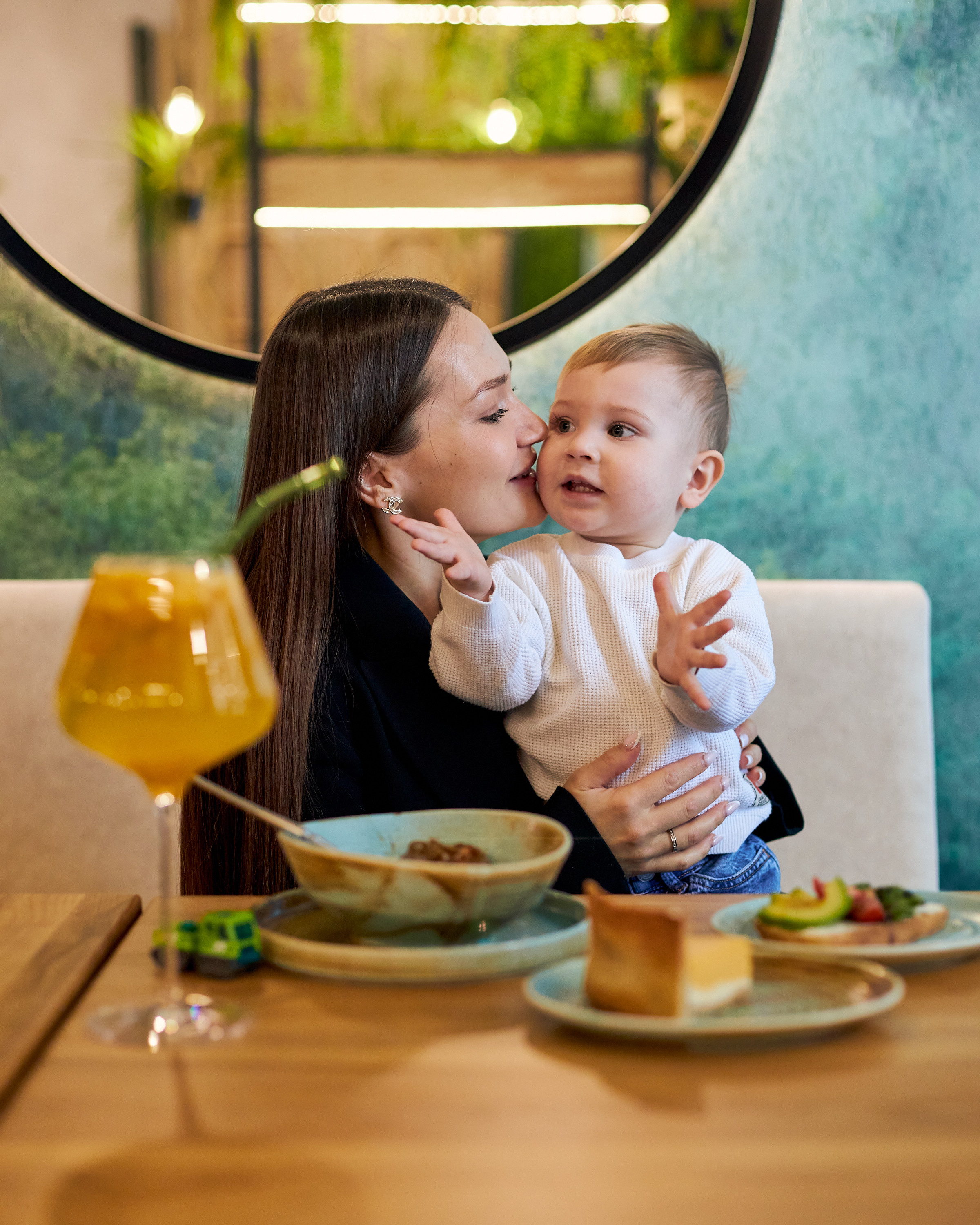 Фотосъемка для кафе Екатеринбург еда меню ресторан кофейня фуд фотограф Екб контент для бизнеса заказать съемка интерьера кафе цена. Фотограф Екатеринбург Анастасия Жерновская | Маркетплейсы и нейрофото