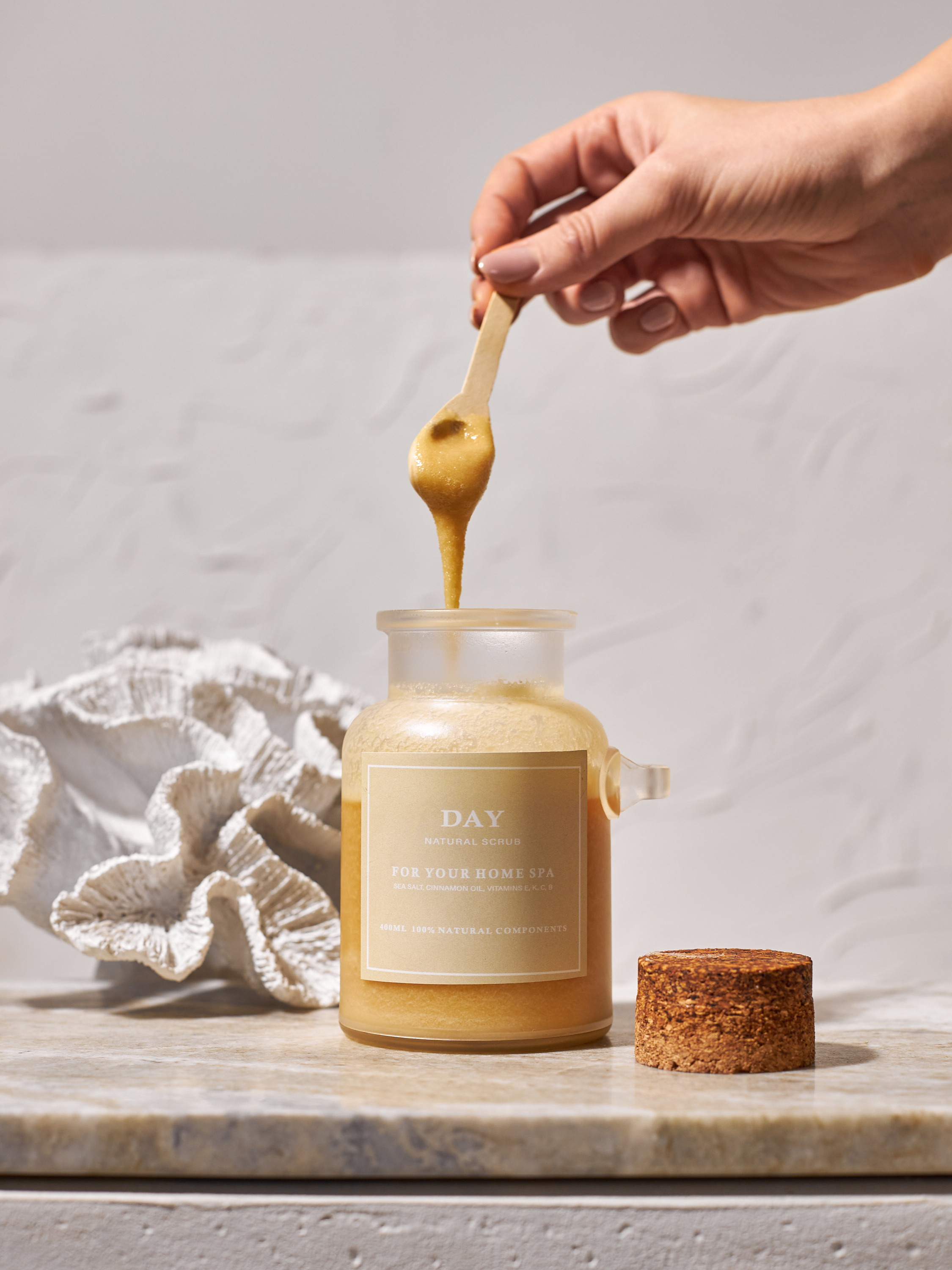 Фотосъемка косметики Екатеринбург скраб для тела крем сыворотка Wildberries ВБ Ozon предметка Екб заказать. Фотограф Екатеринбург Анастасия Жерновская | Маркетплейсы и нейрофото