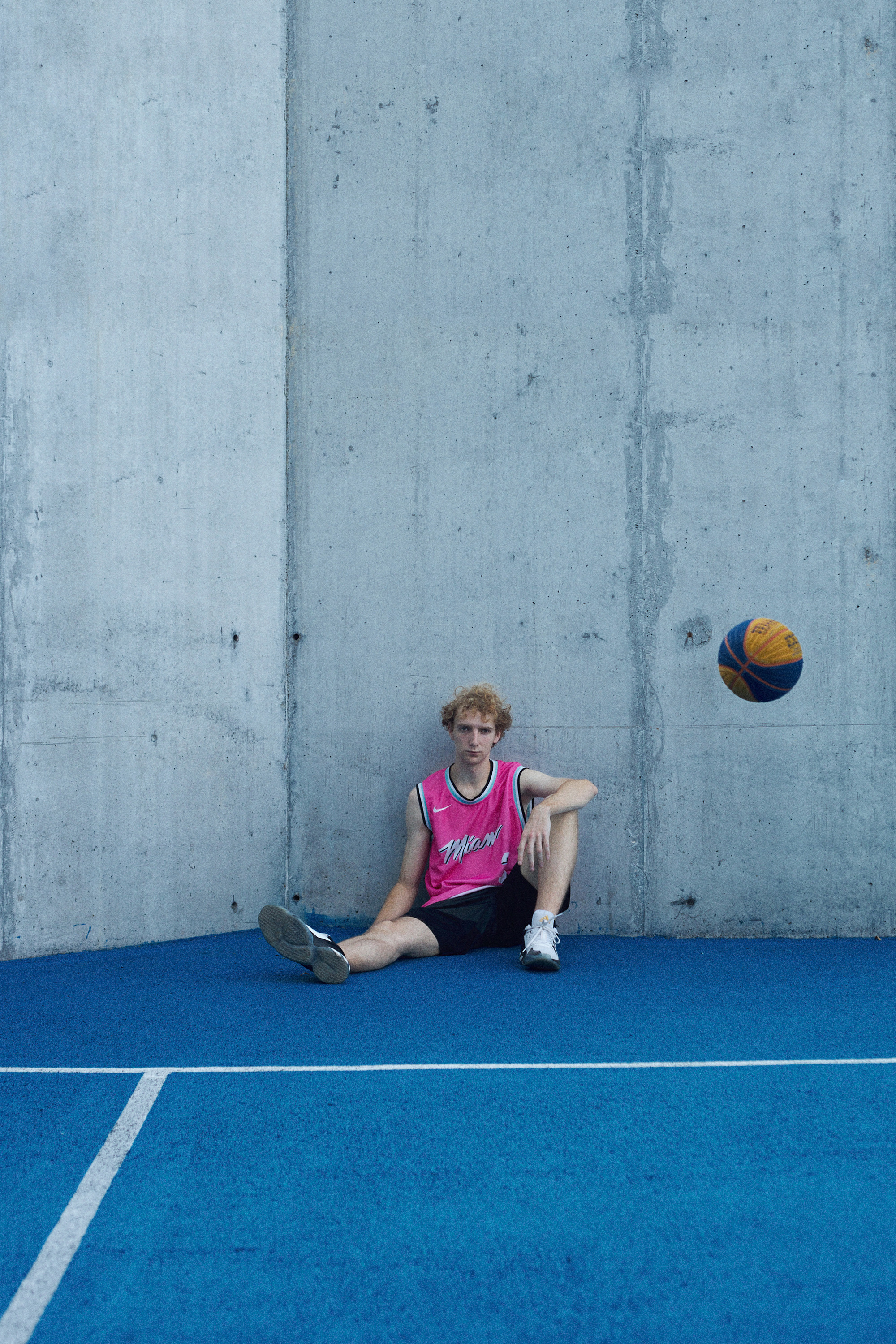 Мужская фотосессия Екатеринбург. Фотограф Екатеринбург Анастасия Жерновская | Маркетплейсы и нейрофото