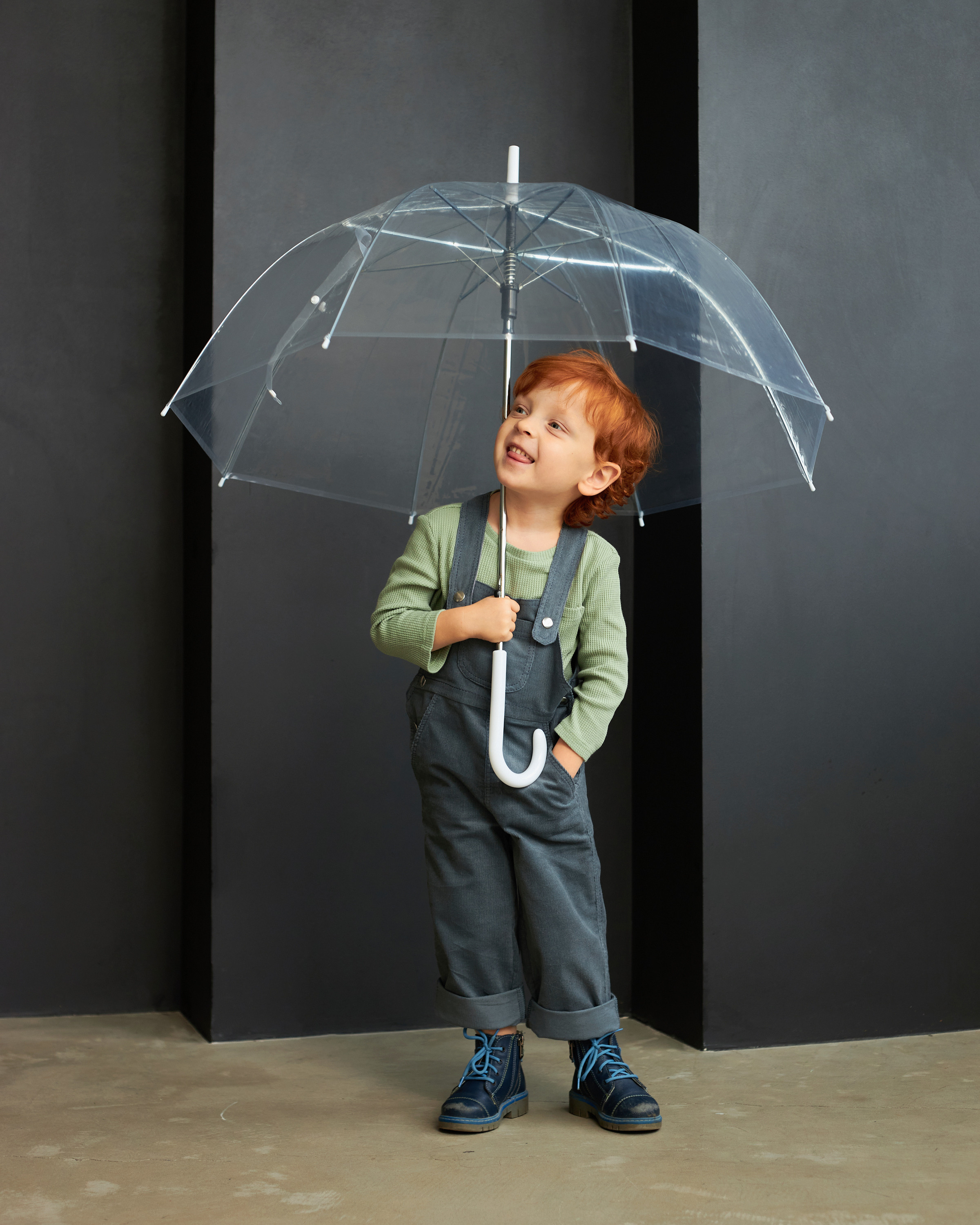 Фотосъемка Bubusya autumn Екатеринбург Wildberries ВБ Ozon Озон фотосессия детей Екб заказать цена фотосъемка товара WB верхняя одежда. Фотограф Екатеринбург Анастасия Жерновская | Маркетплейсы и нейрофото