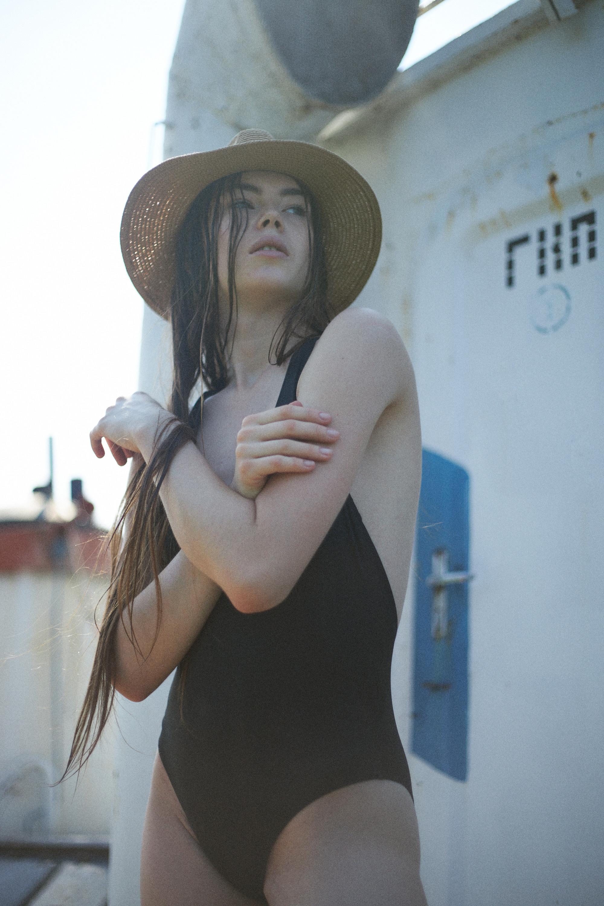 Кораблик. Фотограф Екатеринбург Анастасия Жерновская | Маркетплейсы и нейрофото