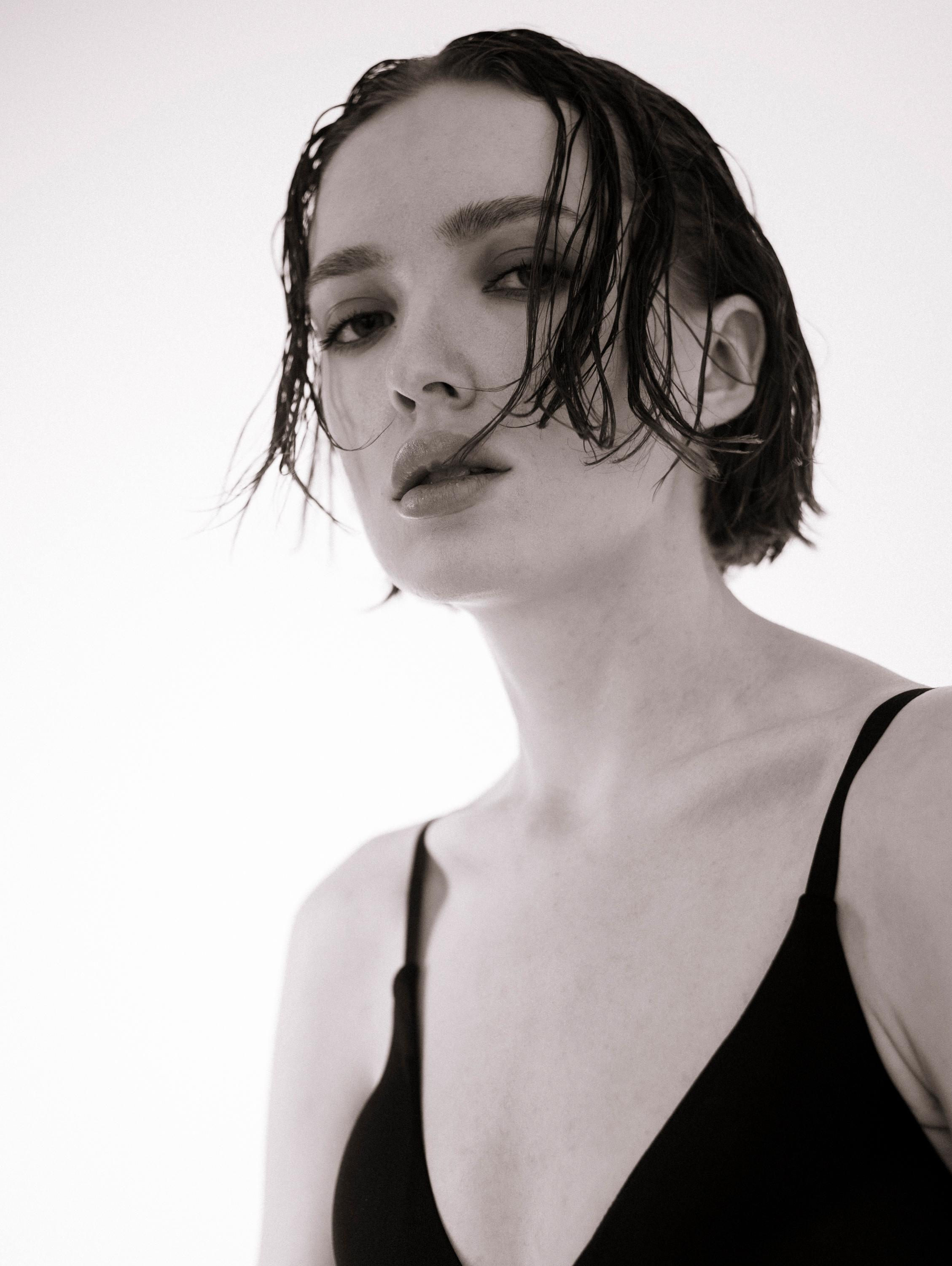 Фотосессия с песком for Masha Екатеринбург. Фотограф Екатеринбург Анастасия Жерновская | Маркетплейсы и нейрофото