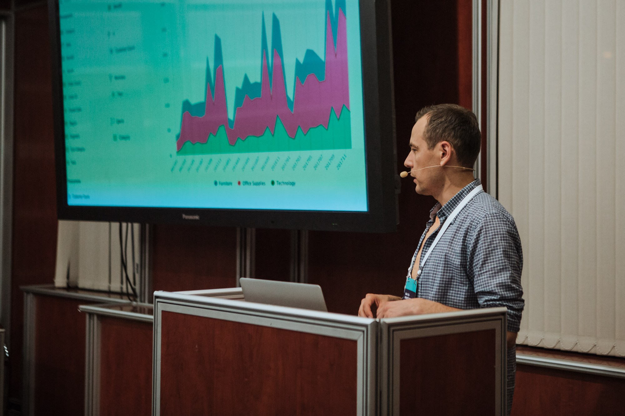 Матемаркетинг — 7 ноября 2018. Фотобанк Матемаркетинг