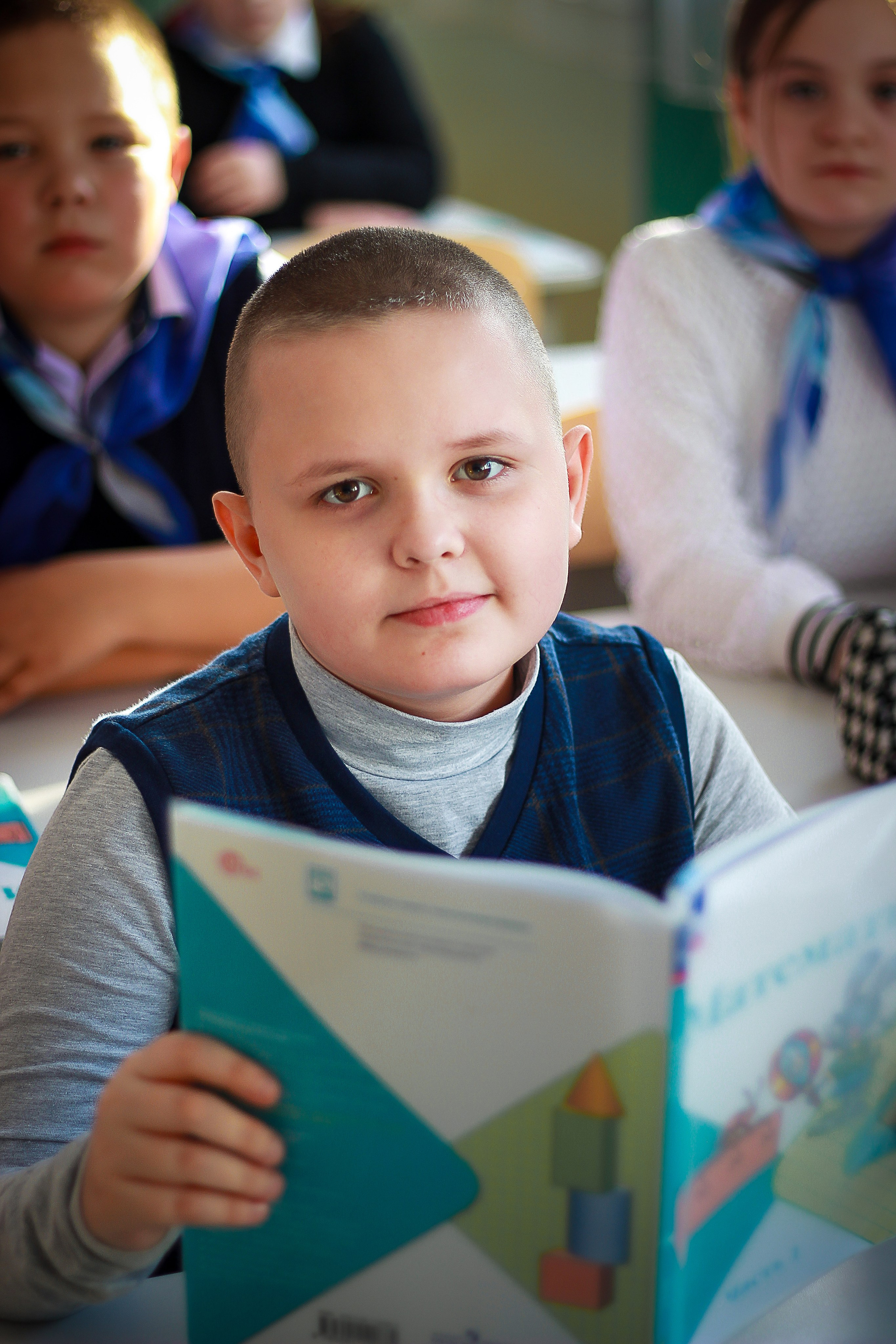 Начальная школа. Выпускные альбомы для школ и Детских садов в Барнауле /Выпускные/Свадебные/Детские/Семейные и др. виды съёмок /Фотограф Вера Валейко