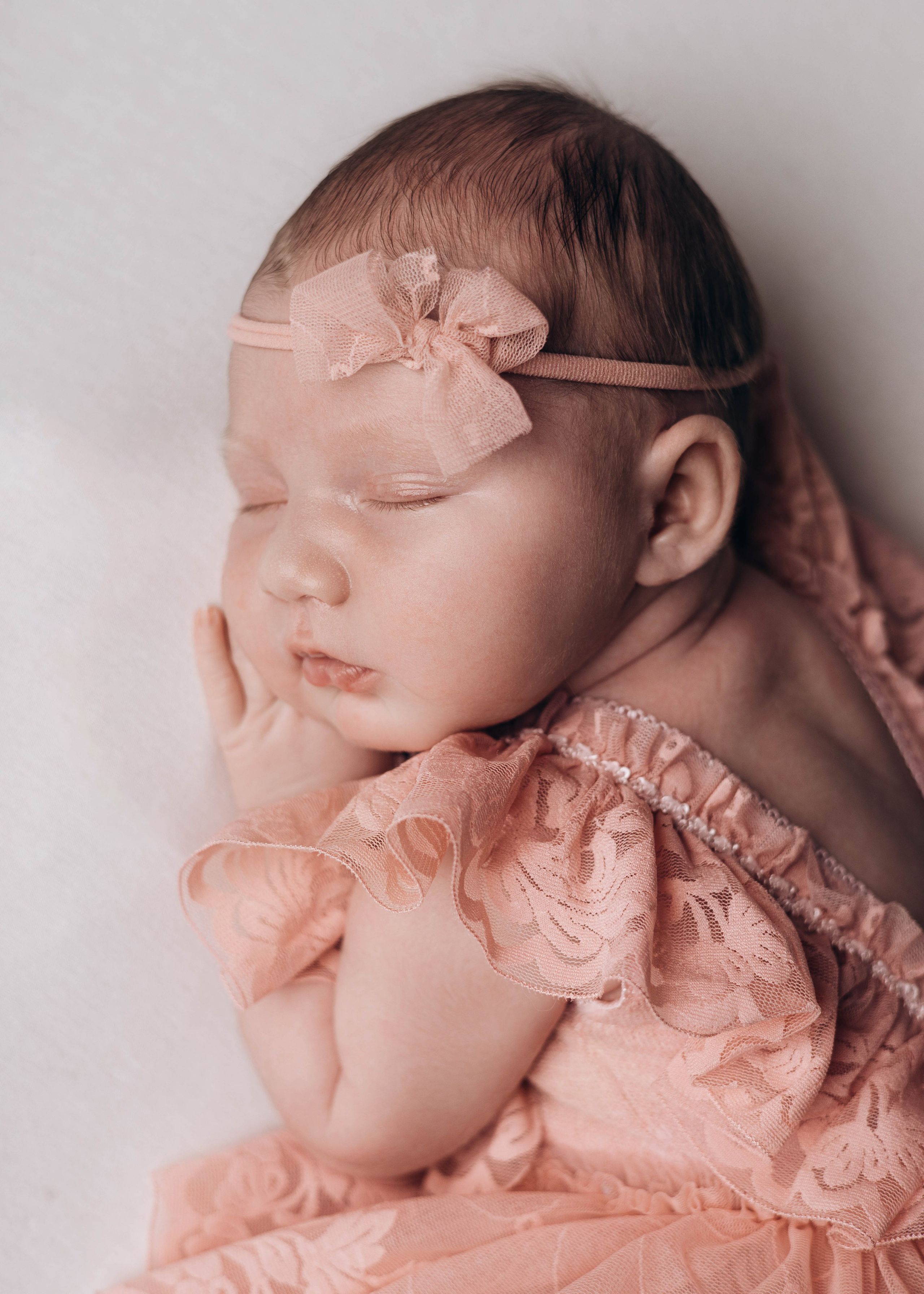 НОВОРОЖДЕННЫЕ МАЛЫШИ. Фотосессия новорожденных в Москве и Московской области