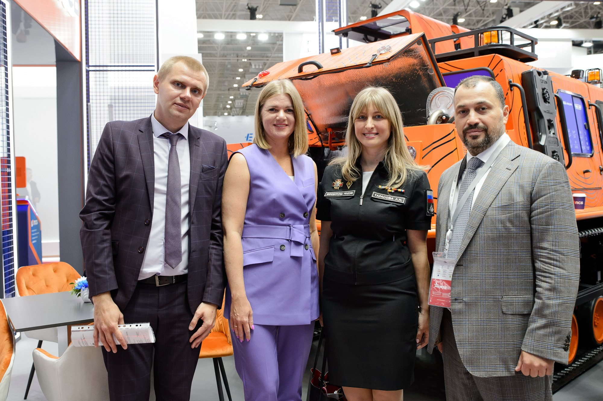 ПСБ на Форуме Армия. Репортажный и свадебный фотограф в Москве