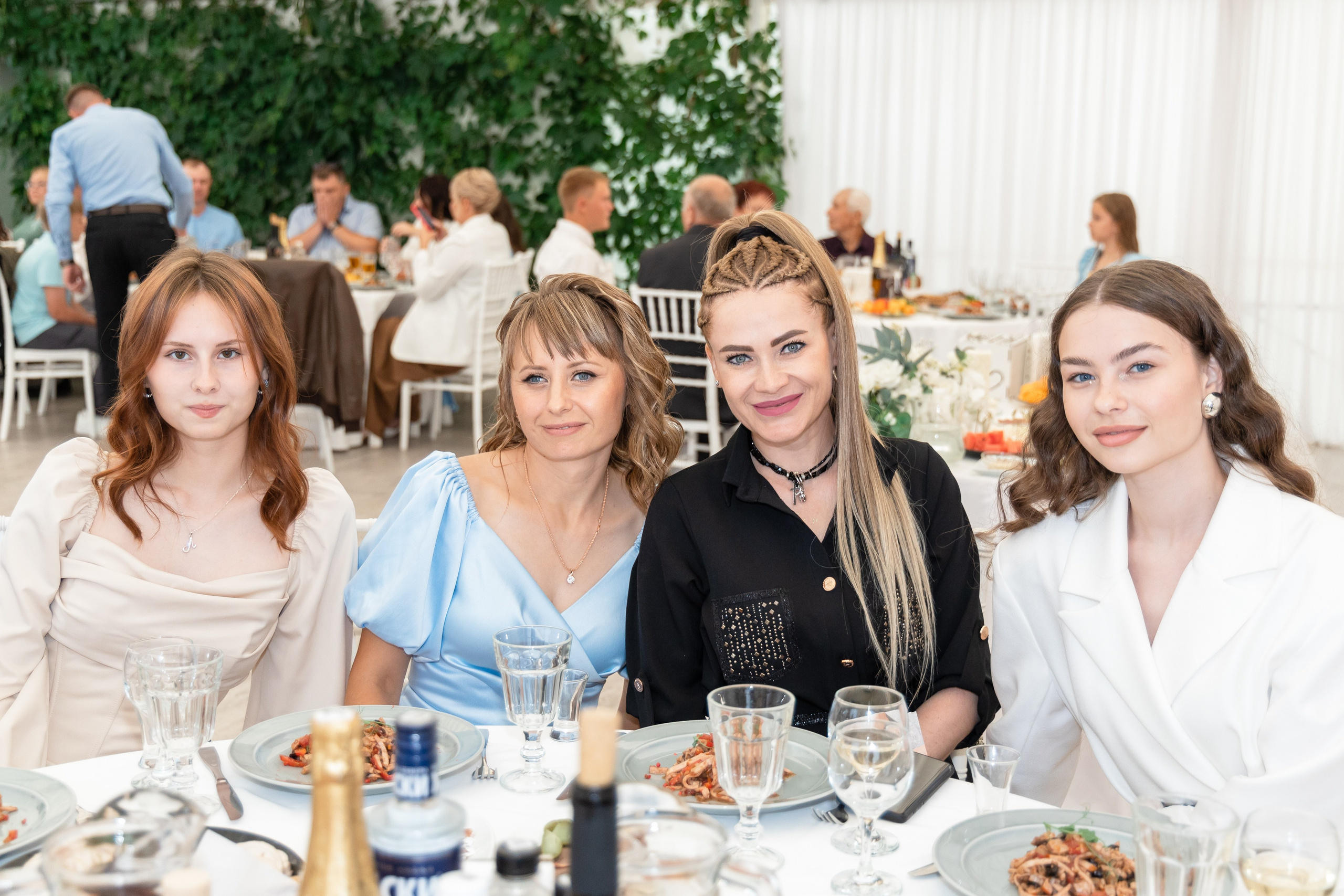 Ксения и Антон (полный день). Фотограф в Барнауле Юлия Садвокасова