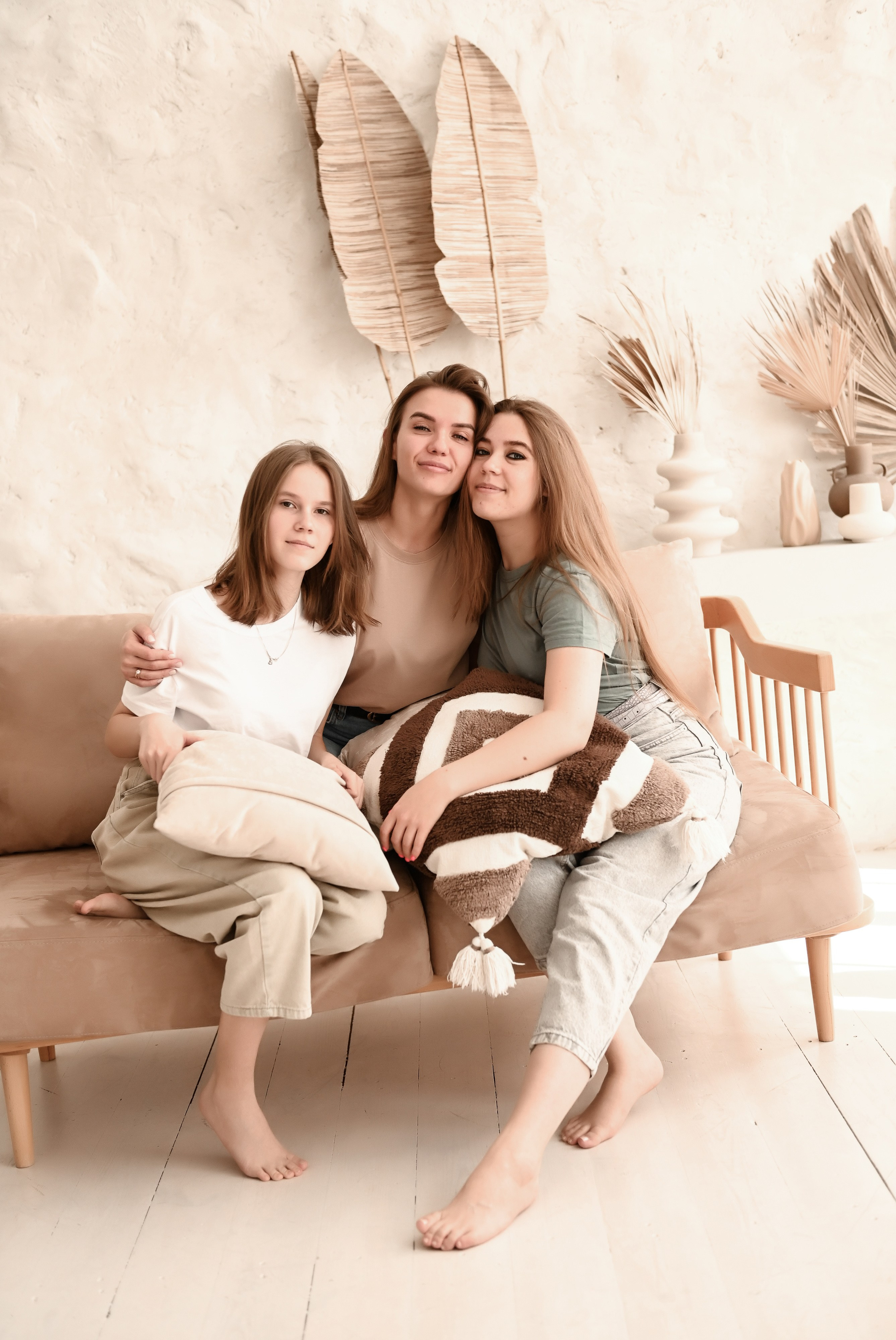 Семейная студийная  фотосессия 2. Свадебный, семейный, детский, контент фотограф в Омске Максим Ильин