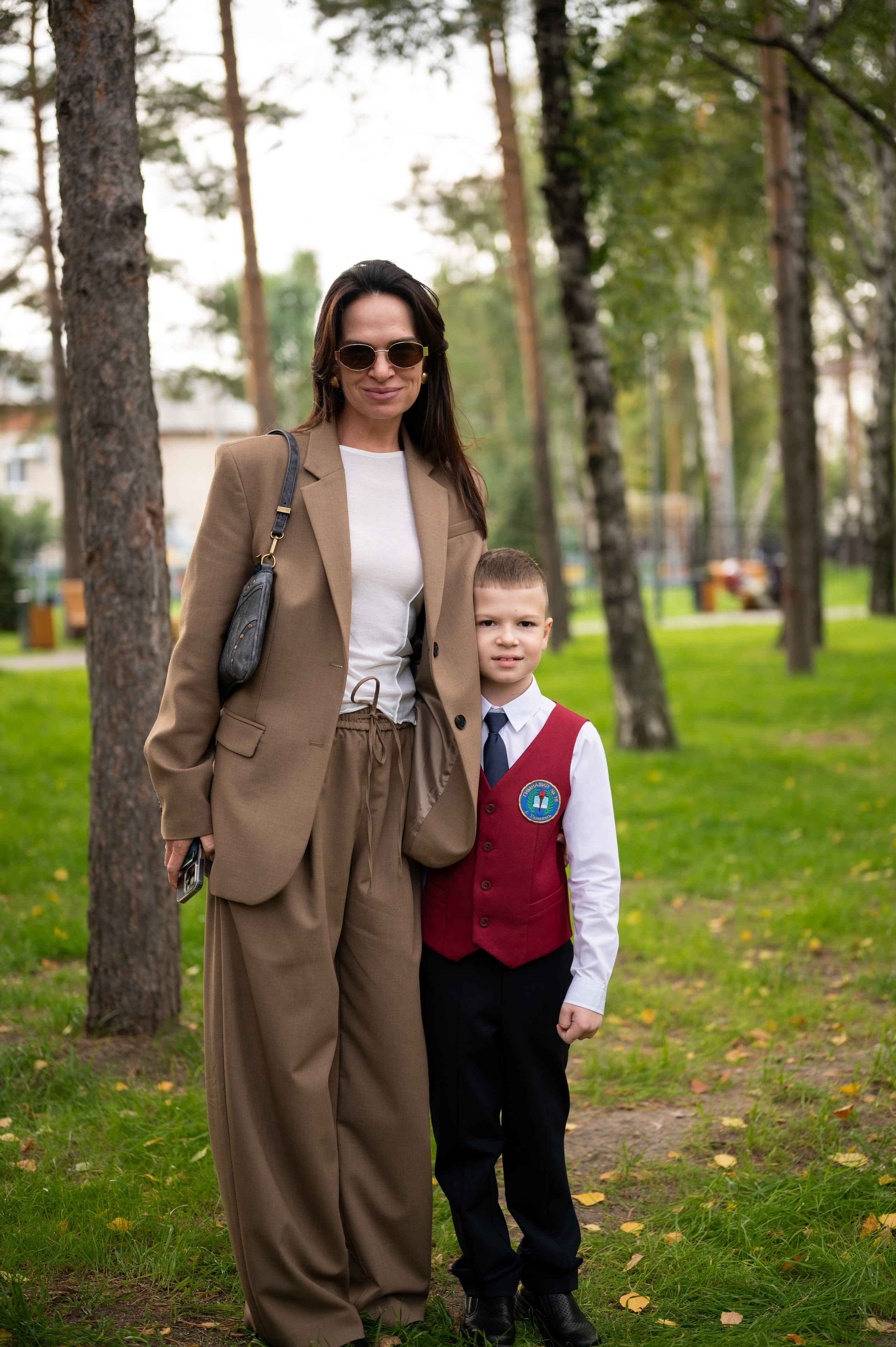 1 сентября 16 гимназия 2 класс (линейка + в классе+ на улице). Фотограф новорожденных, семейный детский в Тюмени Татьяна Морозова