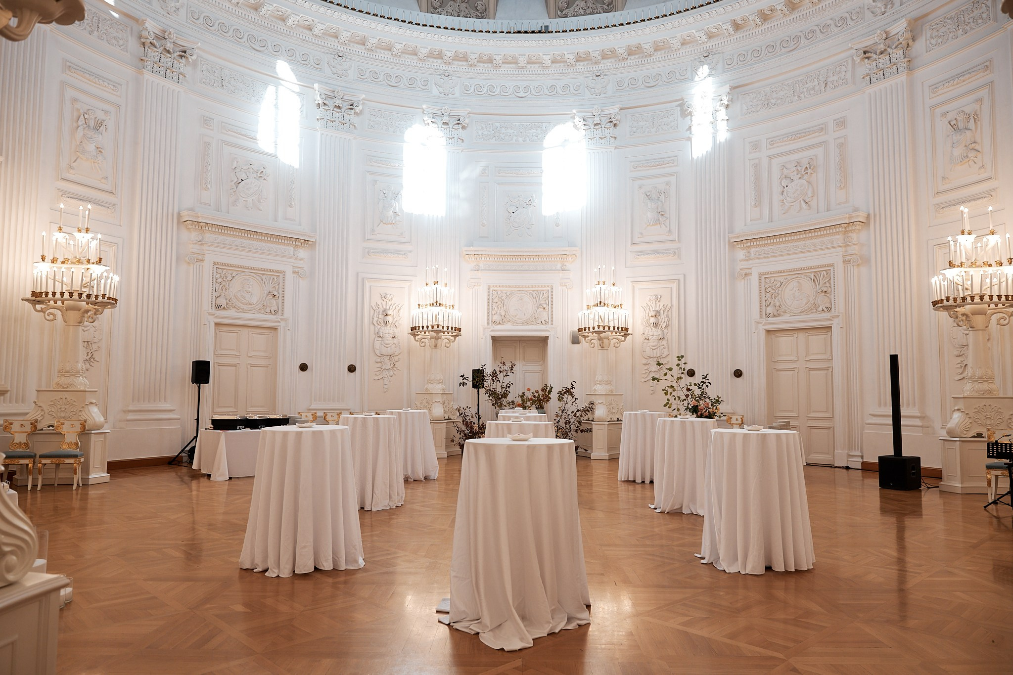 Петровский Путевой Дворец_Усадьбы Москвы_. Свадебный фотограф Андрей Кочкин в Москве