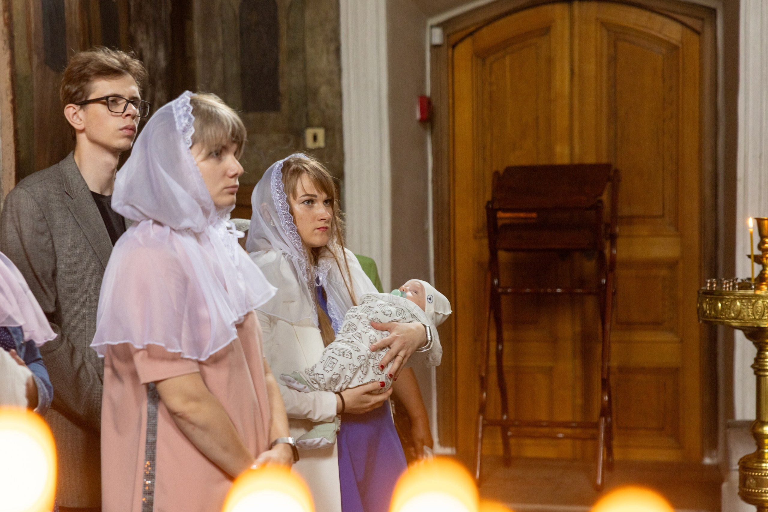 Образец репортажа крещения оригиналы, без искажений, без вспышки, светосильная оптика!. Фотограф в Туле Крупский АнДРей. Фотостудия «КАДР71» в Туле