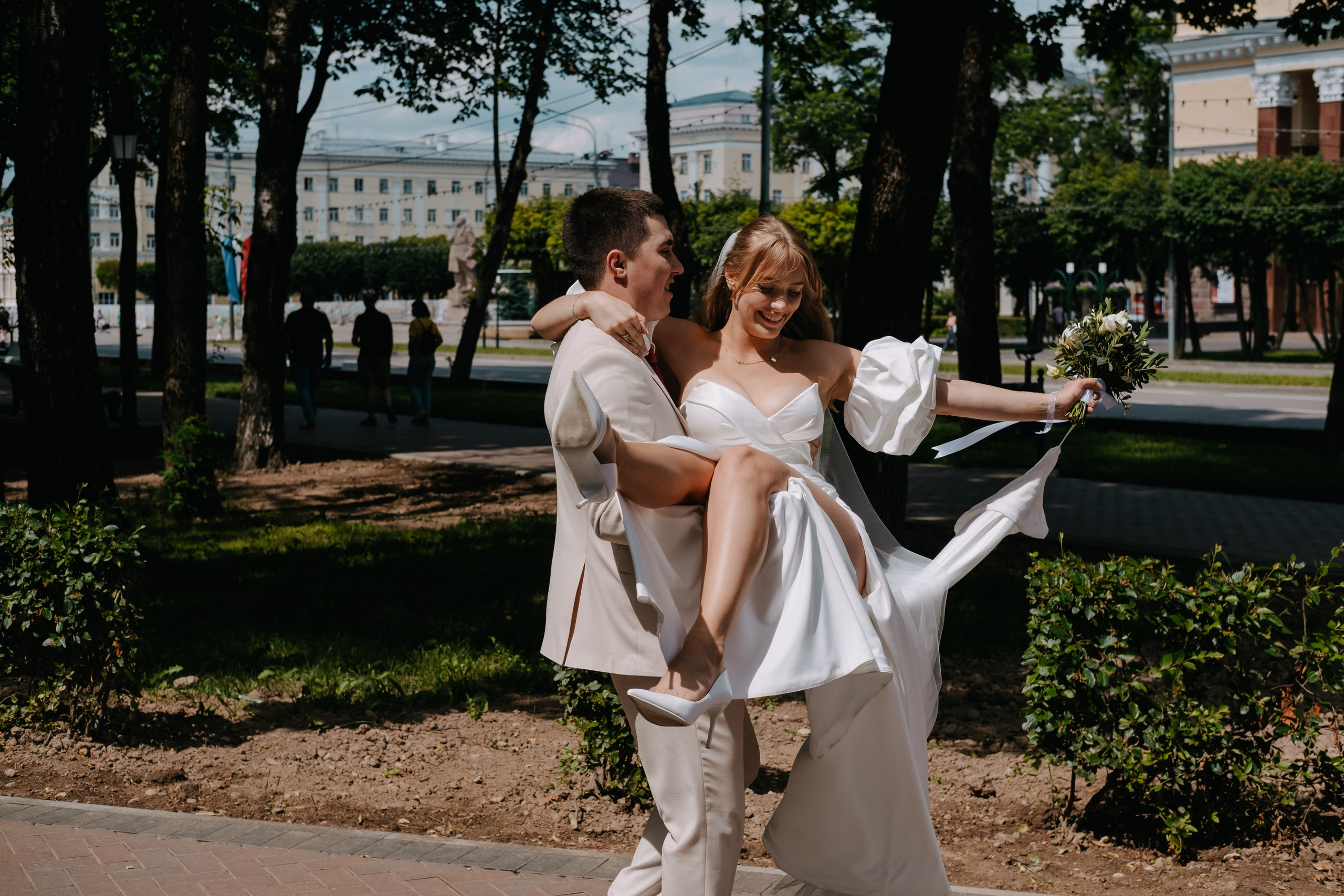 Побежали через фонтан?. Фотограф Москва, Смоленск