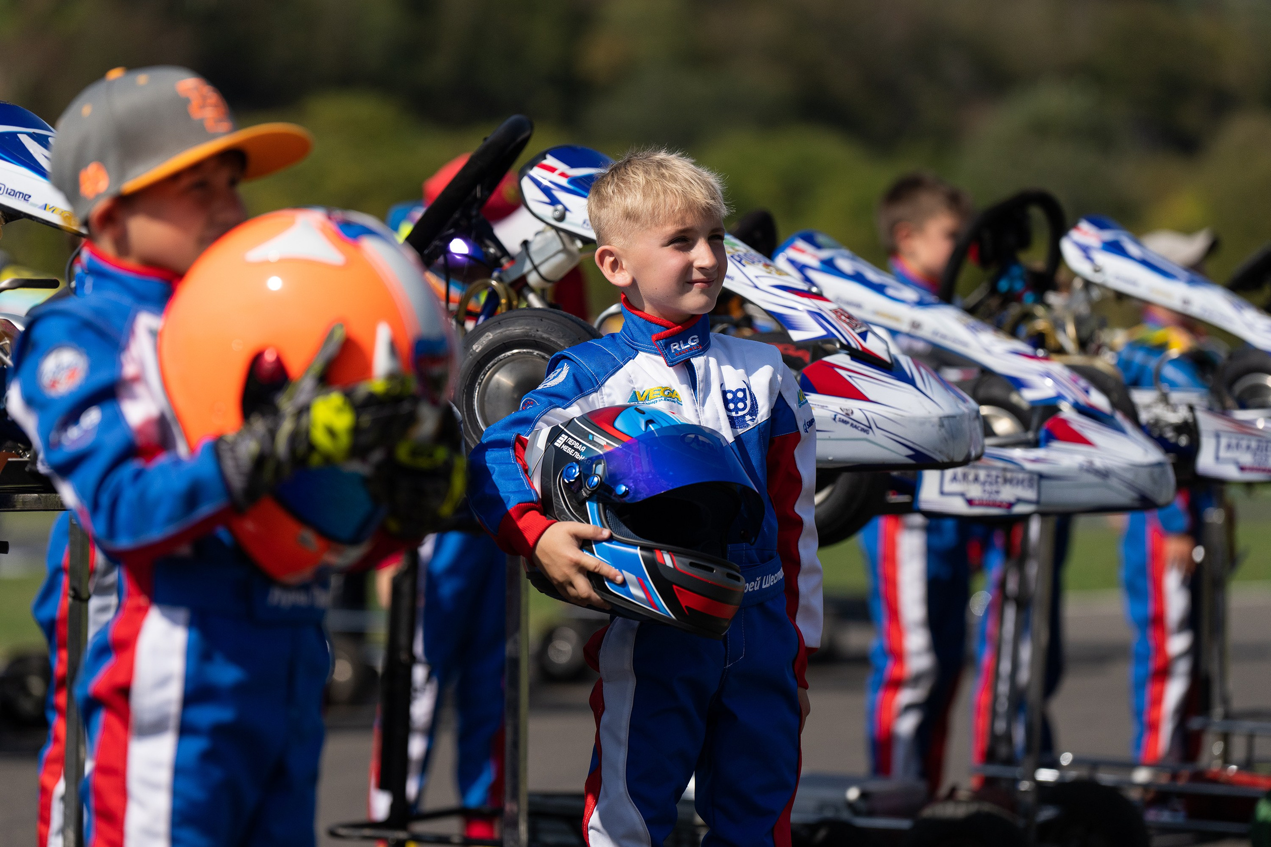 Репортажный фотограф в Сочи — профессиональная съёмка событий и мероприятий. Профессиональная фотосъемка в Сочи: репортаж, предметная, ювелирная фотосъемка, недвижимость, фуд-фотография. Фотограф Александр Афанасьев