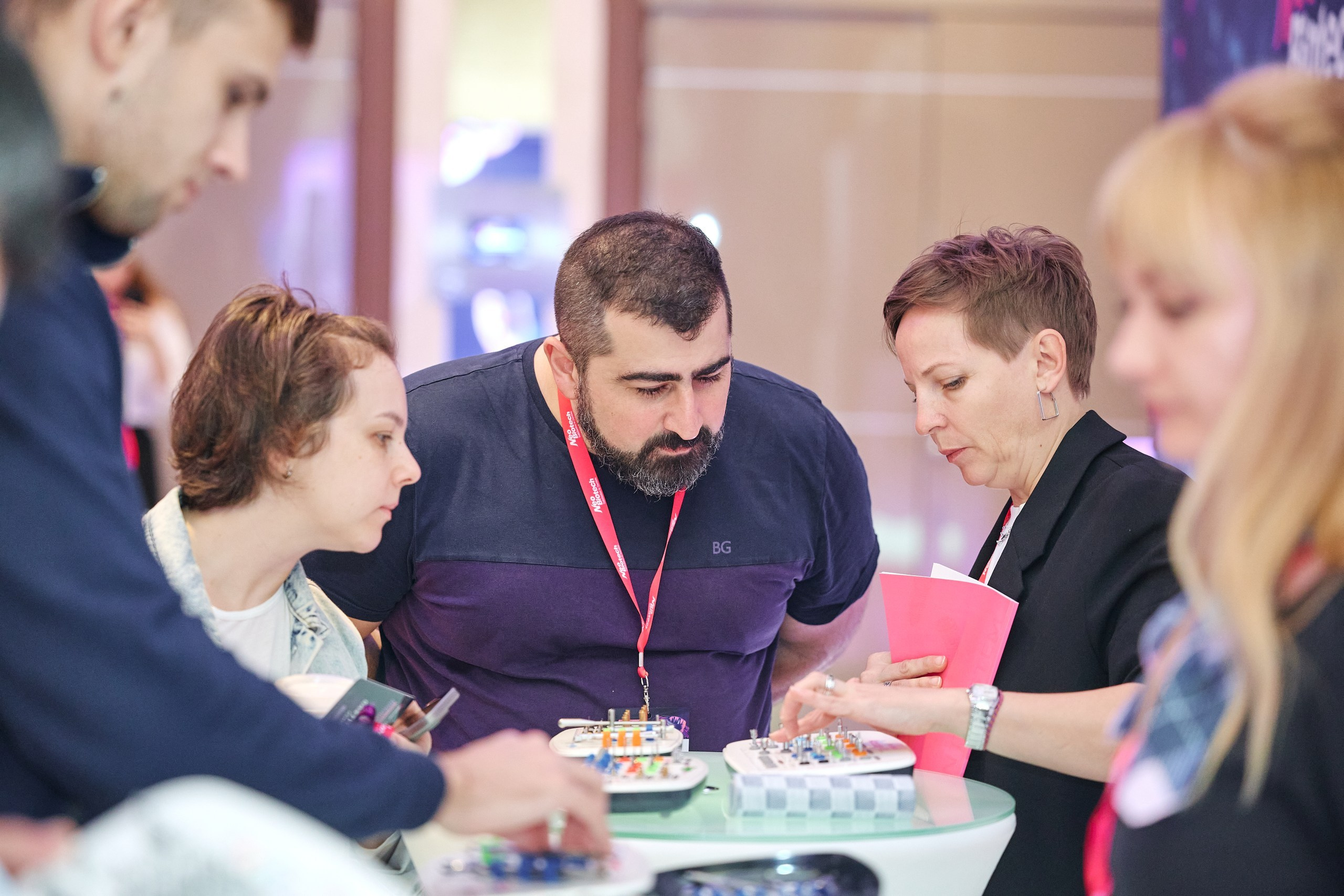 Конгресс имплантологов Neo Biotech 2025. Антон Артюшин, портретный фотограф. Москва