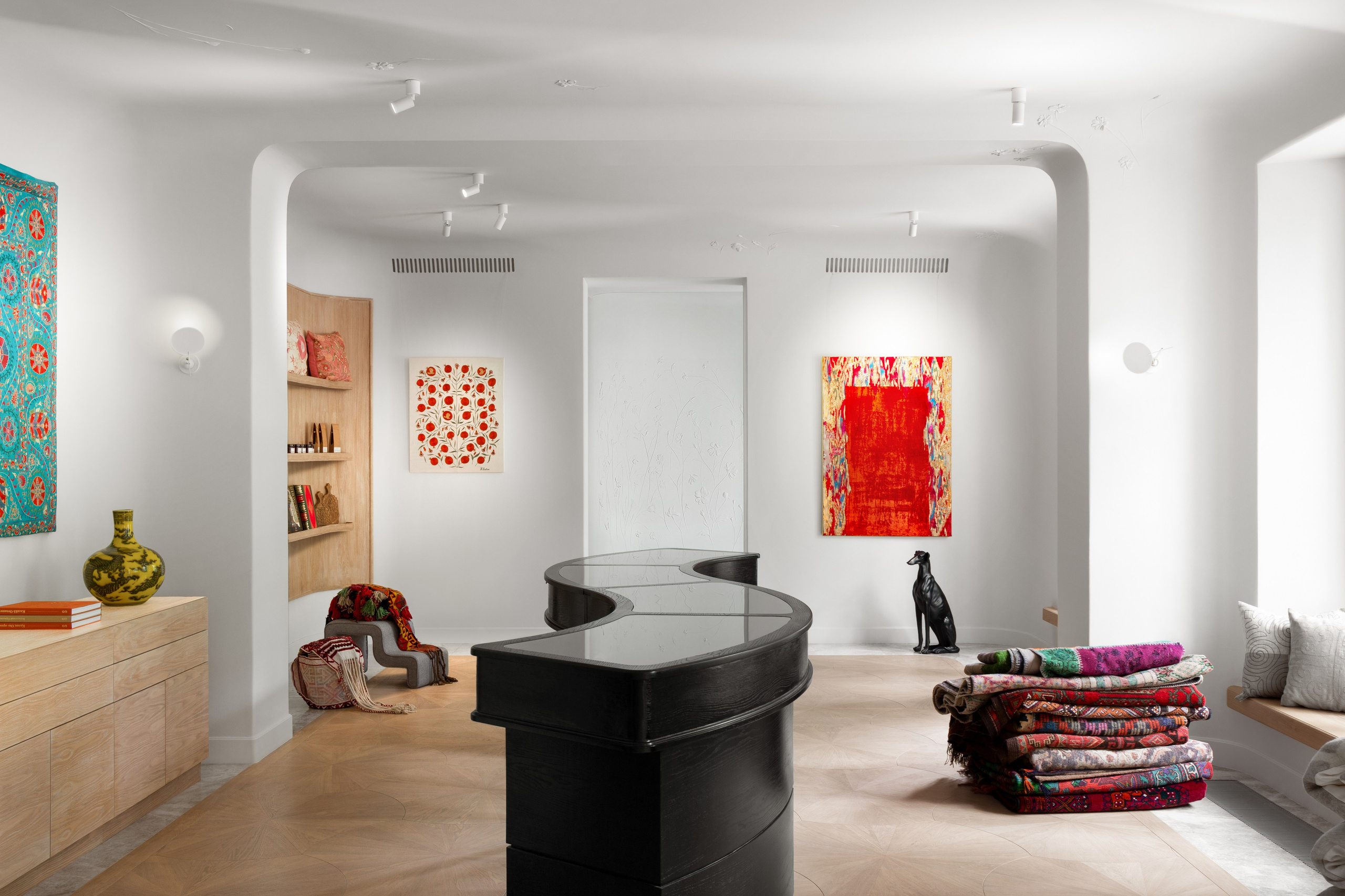 Korkem Experience Store & Gourmet. Roman Yakunin — interior photographer in Almaty, Kazakhstan