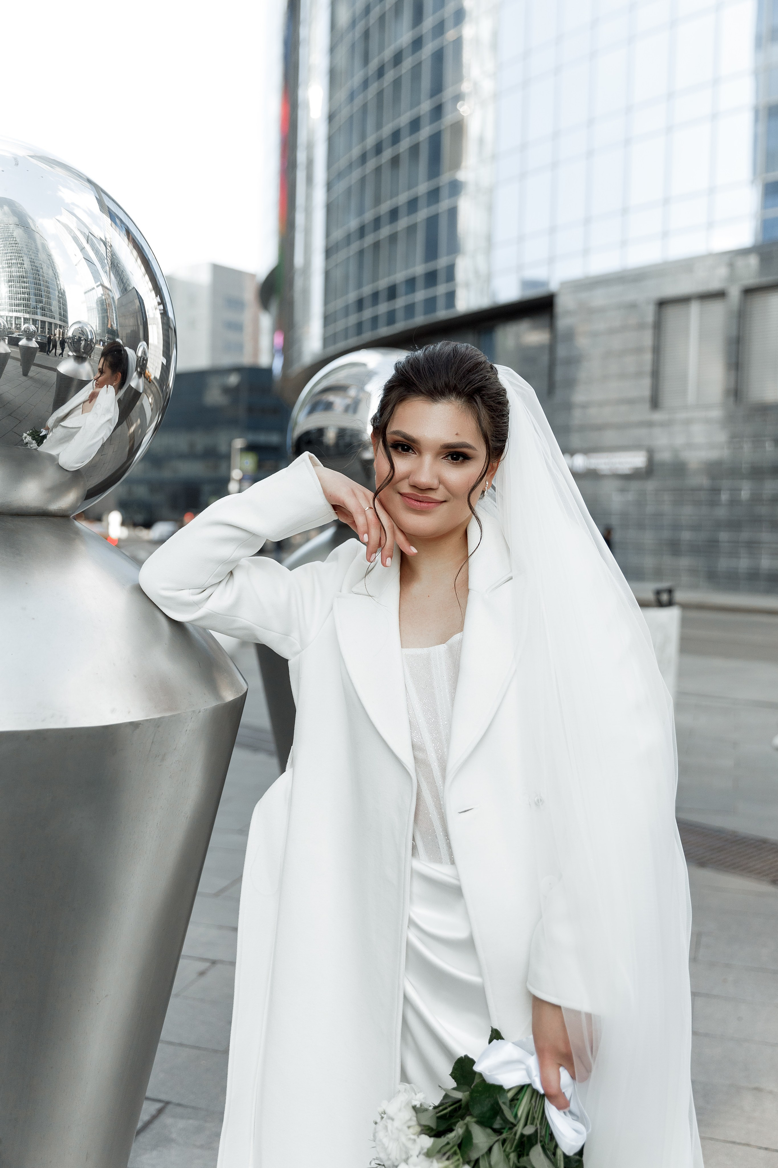 Паша&Настя (роспись Москва-сити Birds). Фотограф в Москве Юлия Хамзина