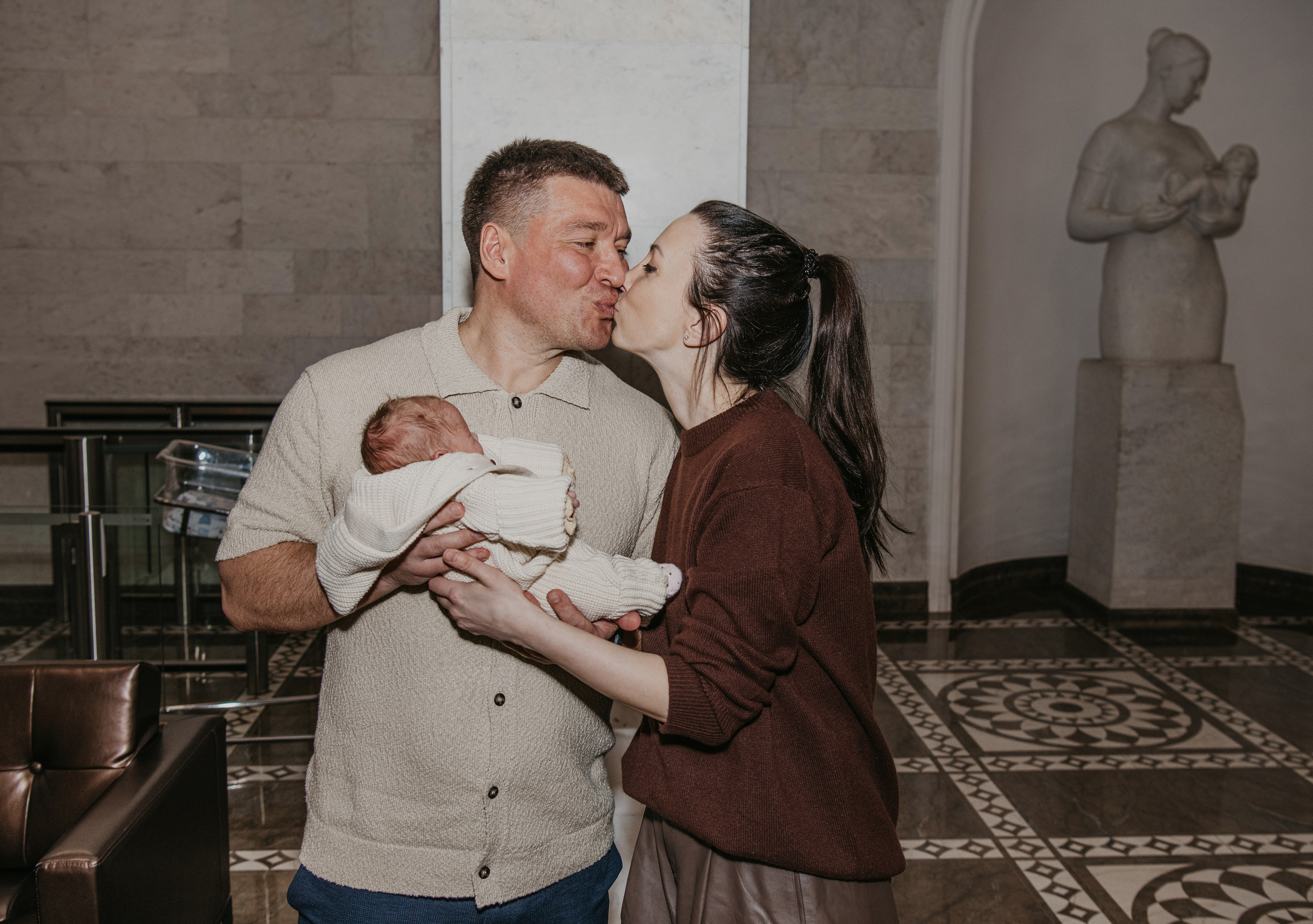 Выписка Екатерины. Снегиревка. Фотограф на выписку из роддома в Москве и МО