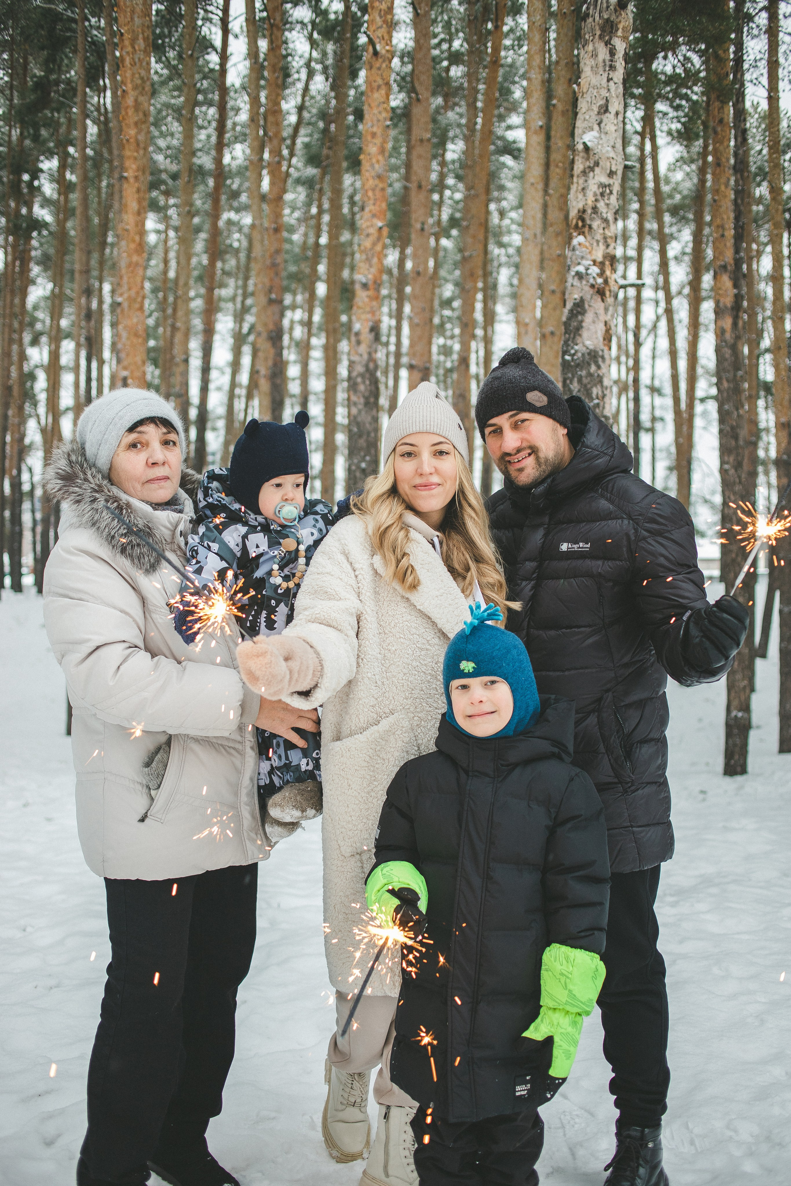 Зимняя прогулка. Семейный фотограф г. Димировград Андросова Екатерина