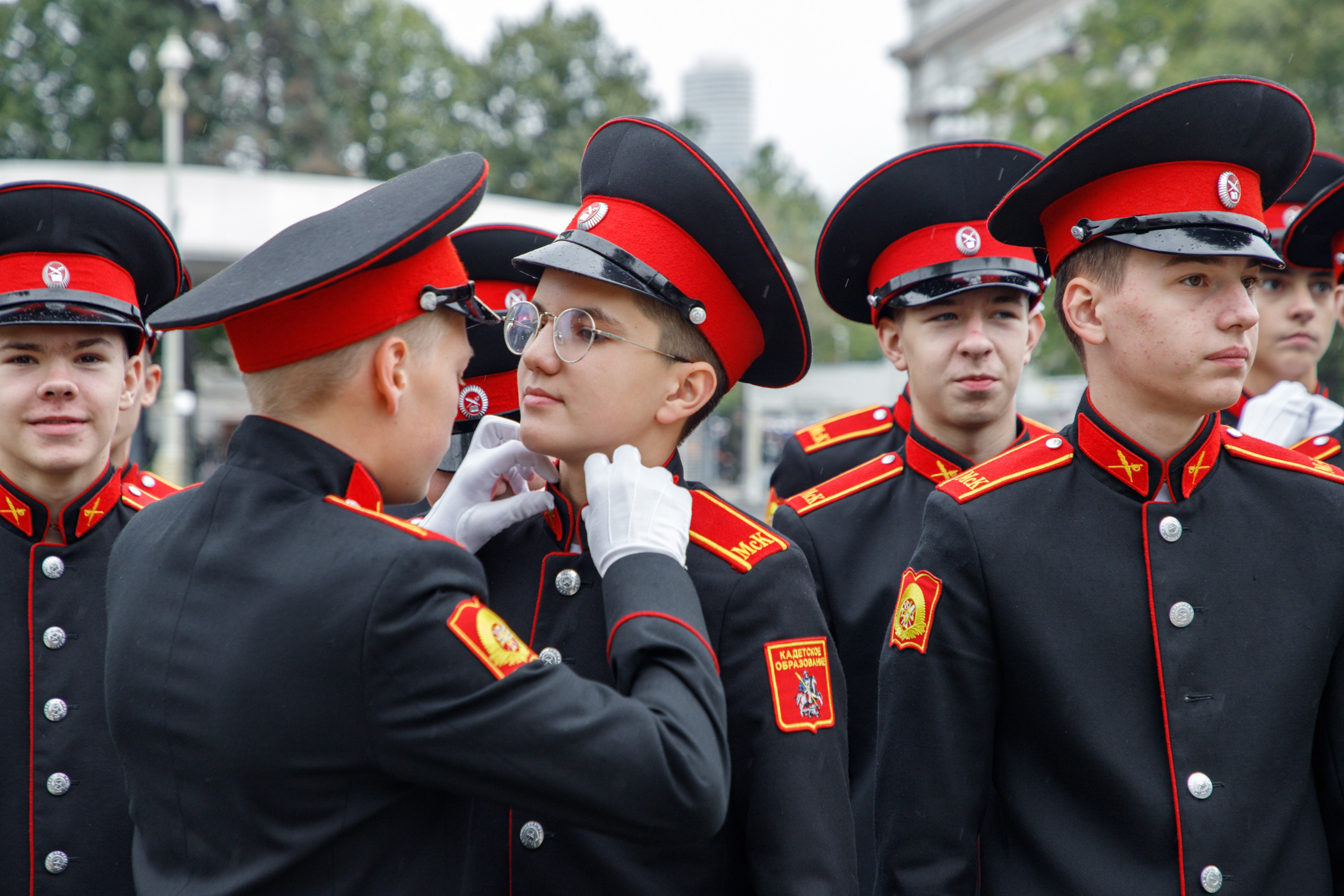 Репортаж посвящения в кадеты в Москве на ВДНХ в сентябре 2024 года. Семейный и школьный фотограф в Москве Анна Ткач