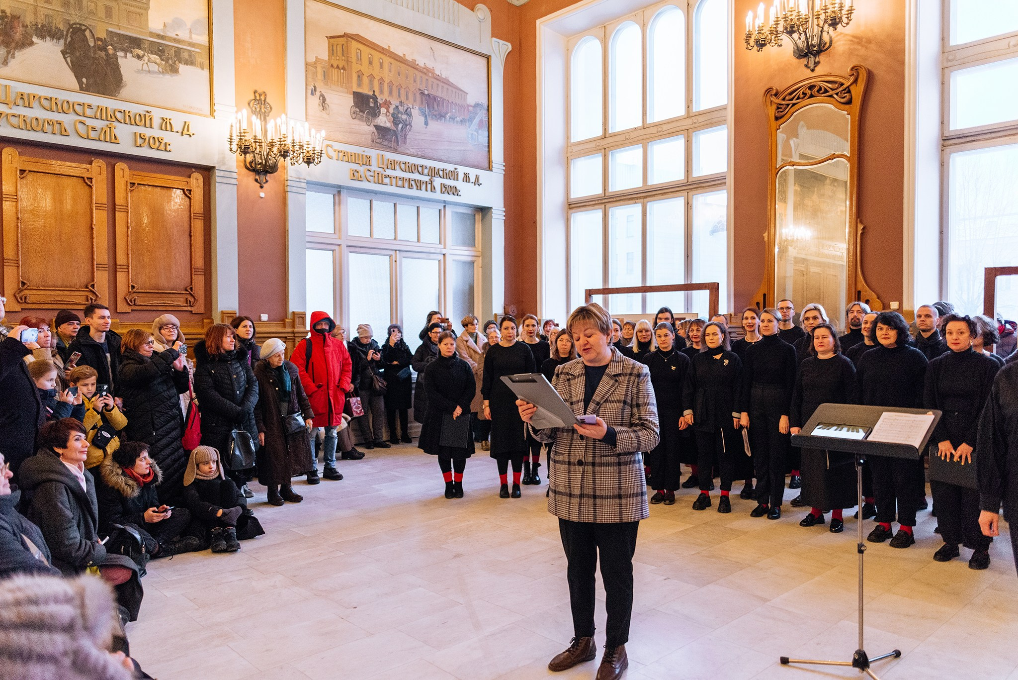 Хор Большой распев на Витебском вокзале. Январь 24. Репортажный фотограф в Санкт-Петербурге Анастасия Клёпова