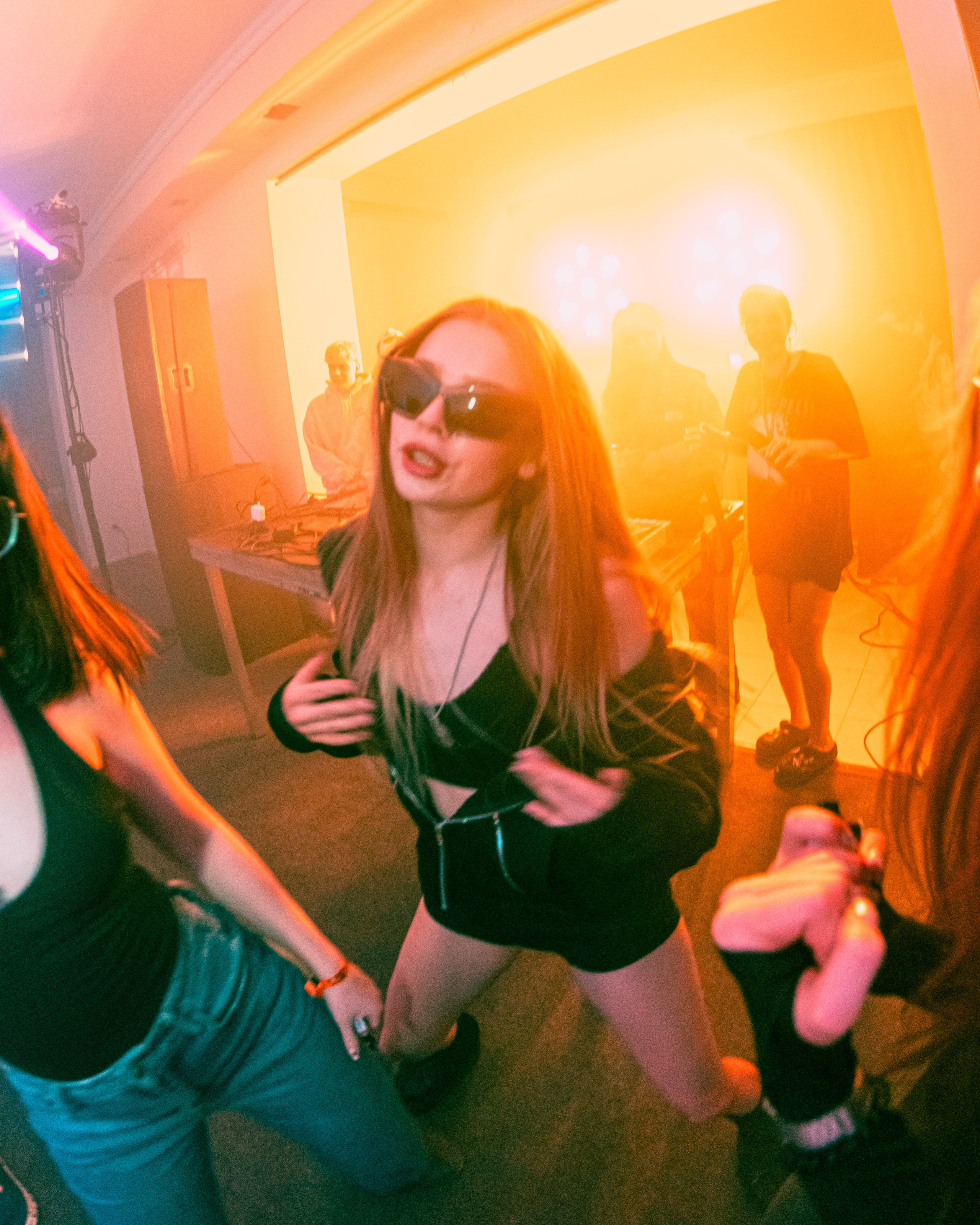 ZHARA TOUR DOMBAY | 2025 | PART1. ZHARA CREW