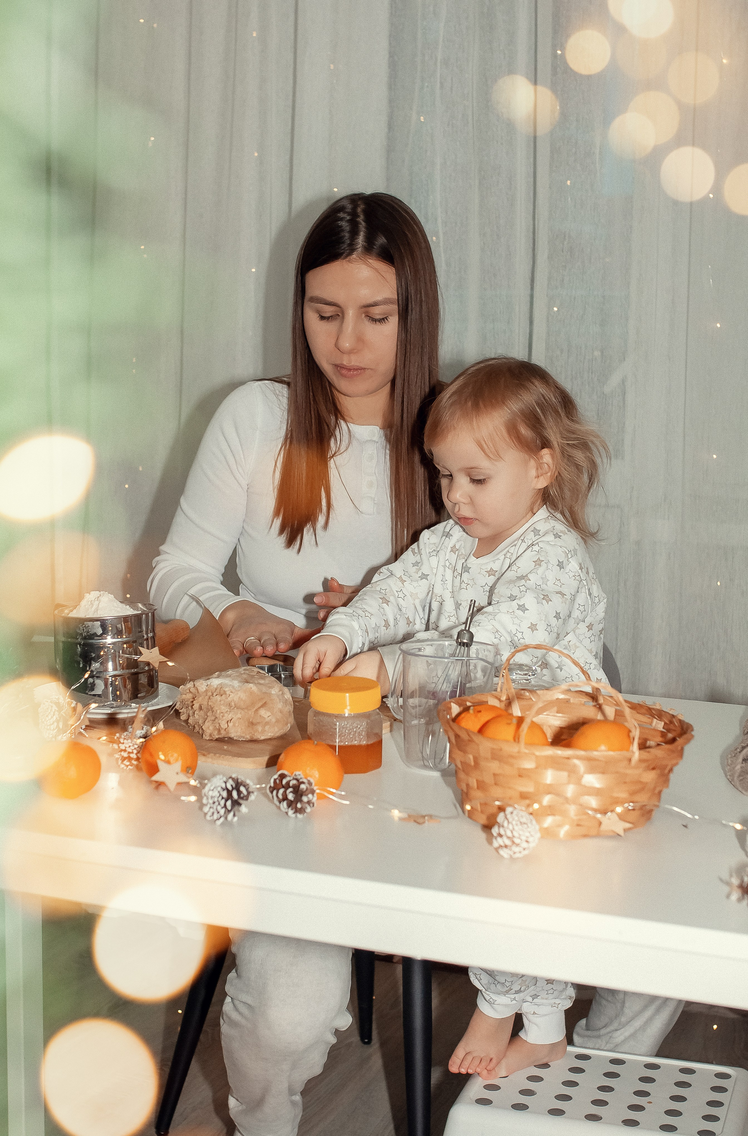 Таня и Ариша. Имбирные печеньки. Профессиональный фотограф, Москва |Видное Елена Елизарова