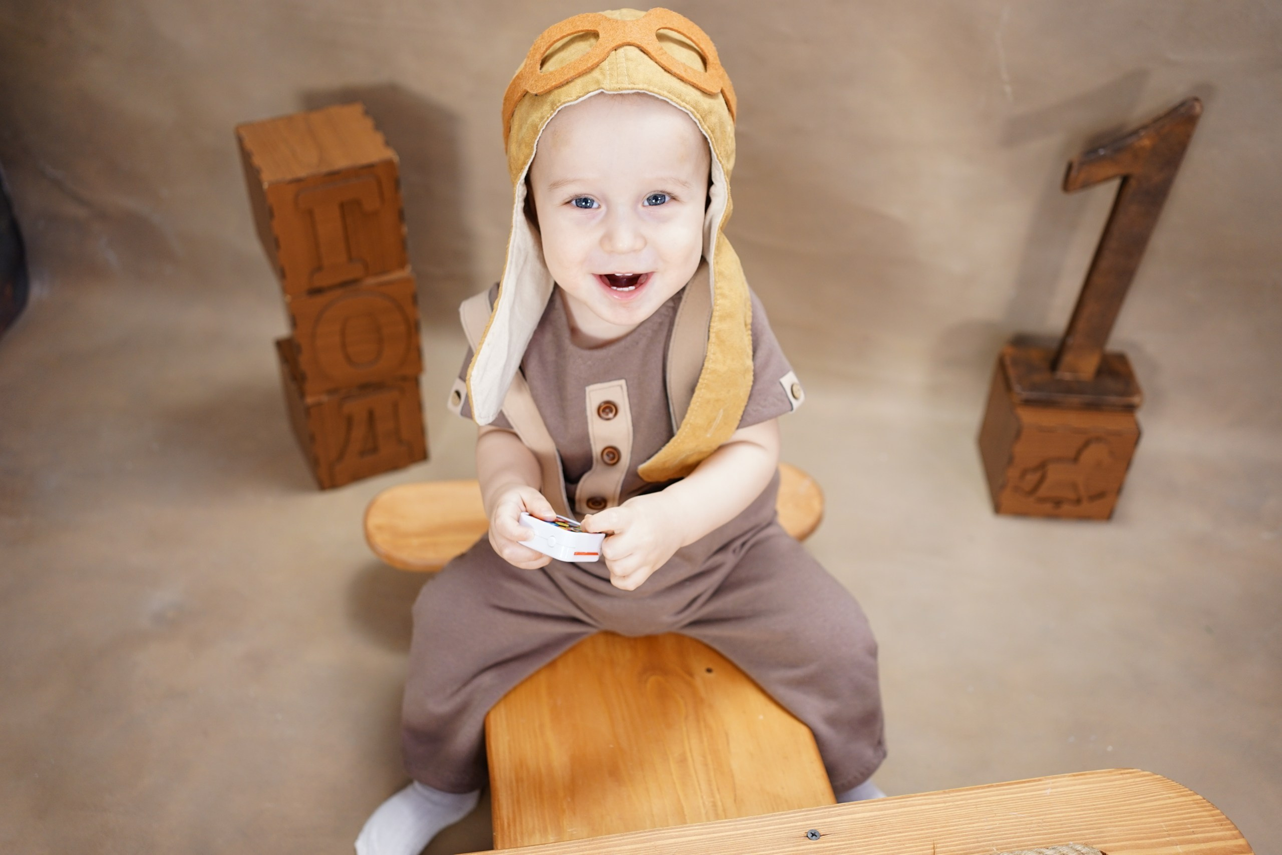 Фотосессия на Годик для Мальчиков. Детская Фотостудия ГОДОВАСИКИ в Санкт-Петербурге фотосесия на годик