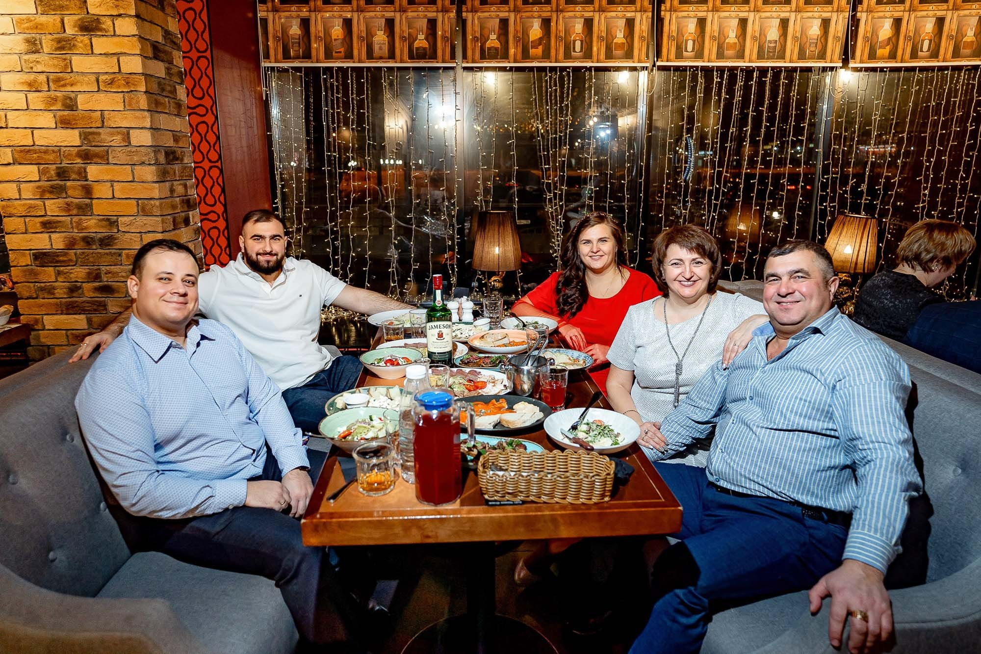 Новый год 2024 в Peoples. Сергей Кошкин. Репортажная и ивент-фотография в Сургуте