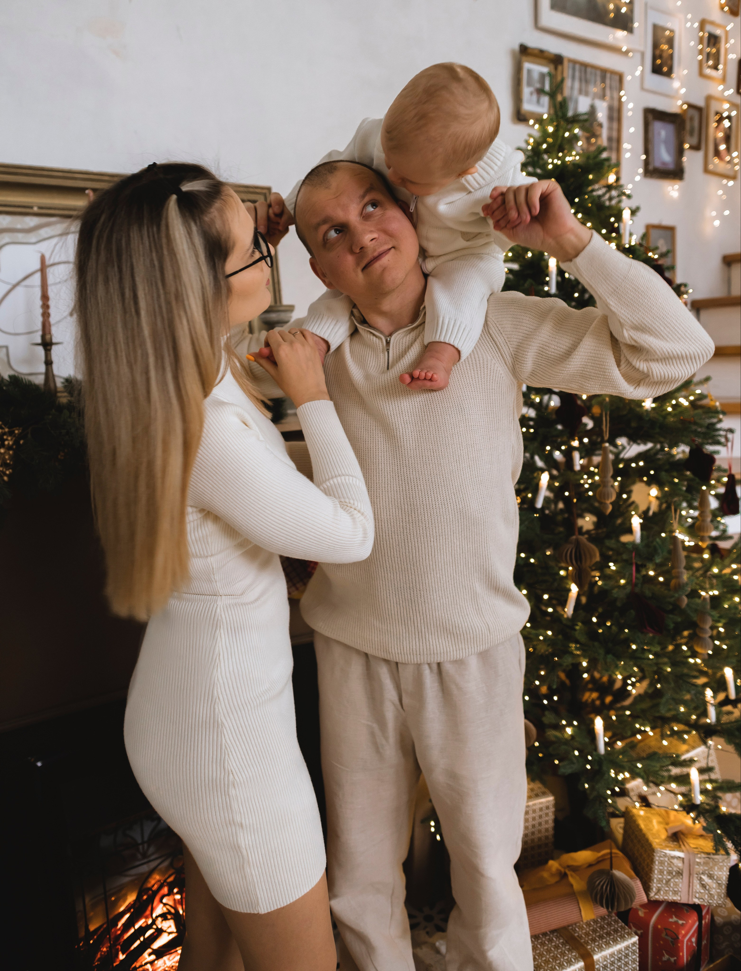 Марку годик. Женский и предметный фотограф