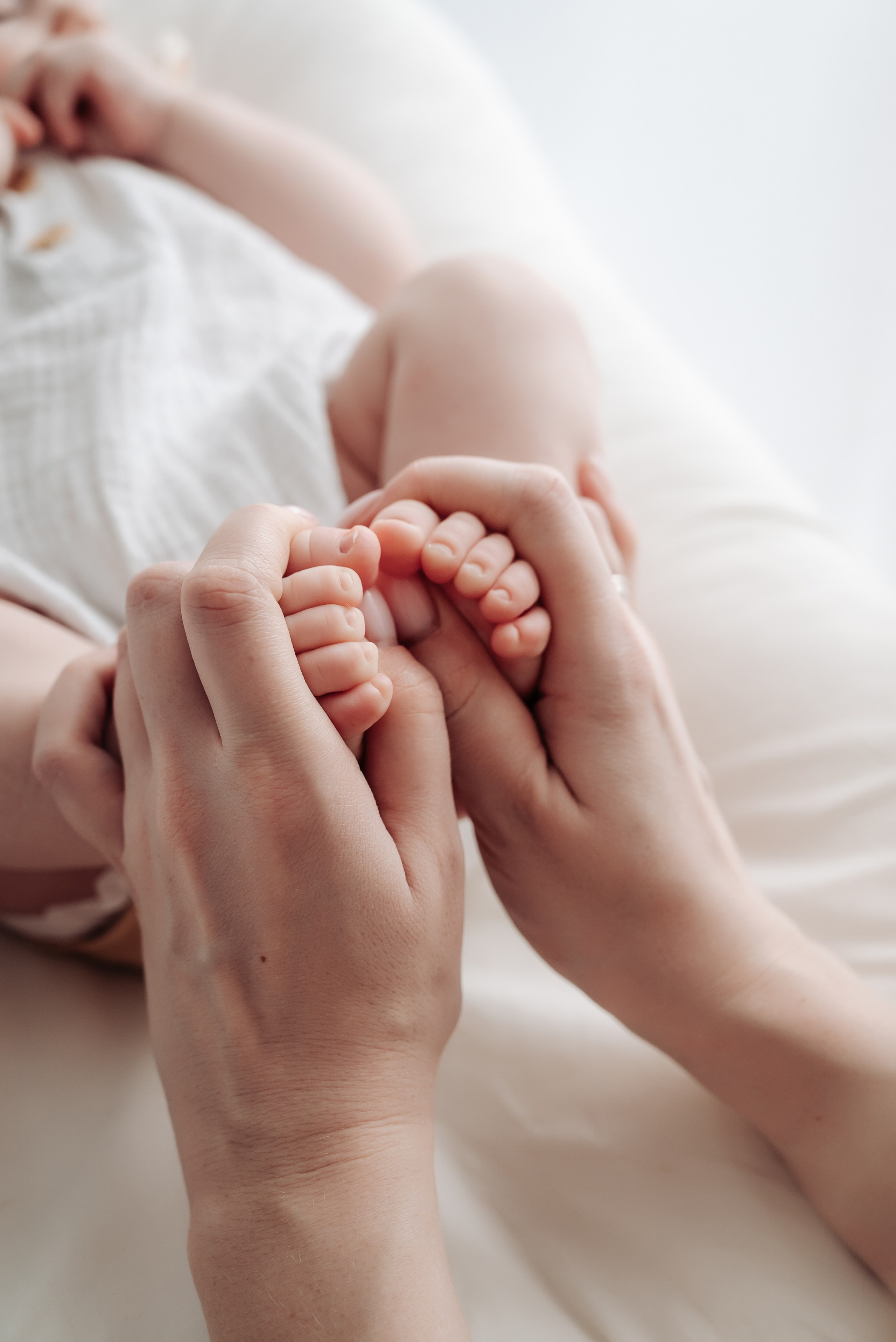 Newborn. Фотограф Татьяна Ульянова. Съёмка выписки из роддома, Таинства Крещения
