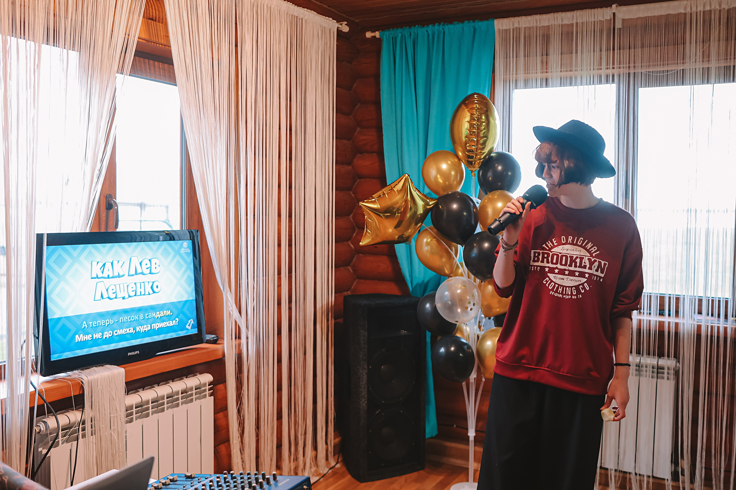 Последний звонок. Семейный фотограф Тюмень, фотограф на роды Салмина Мария